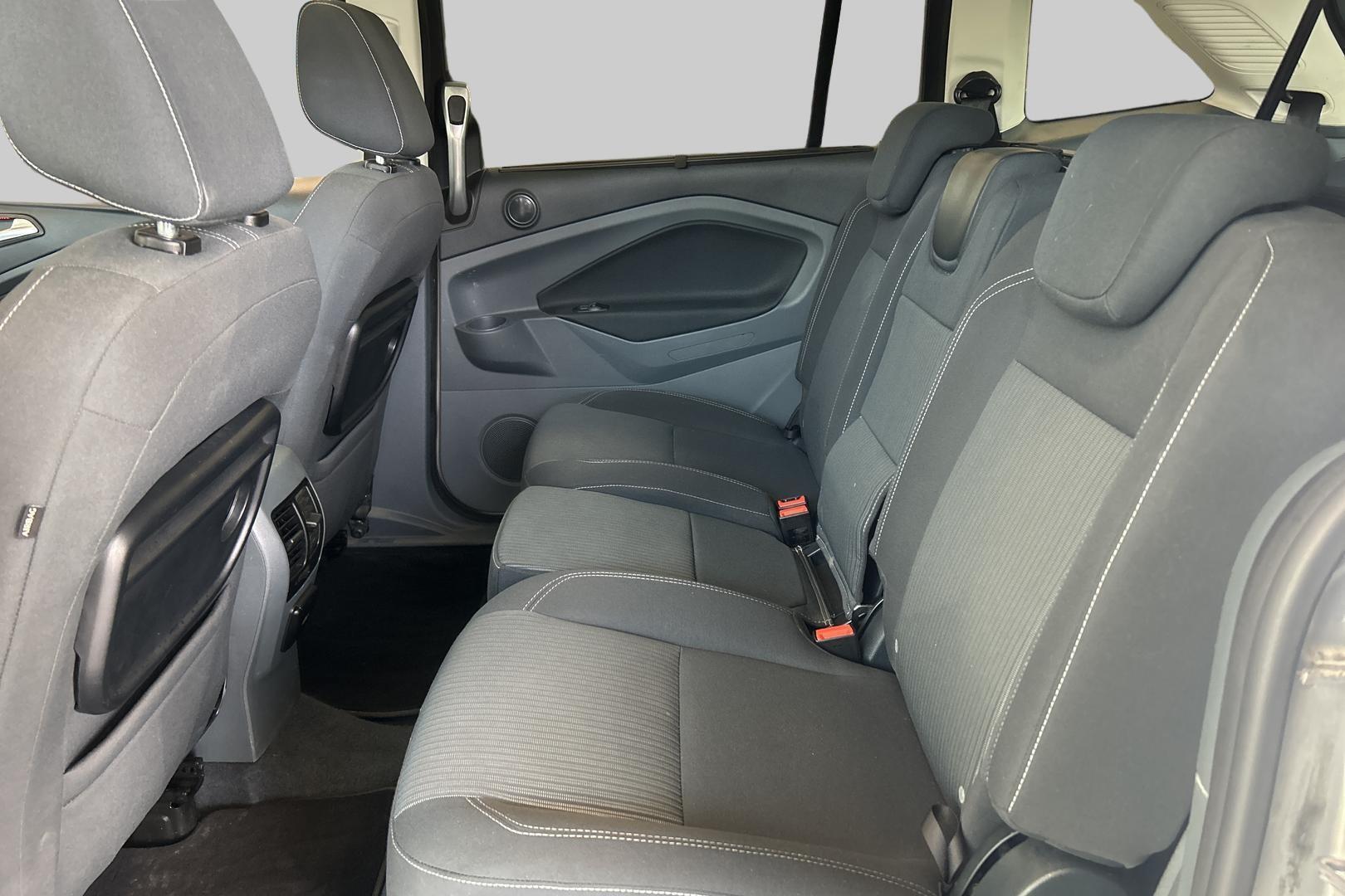 FORD Grand C-Max 2013