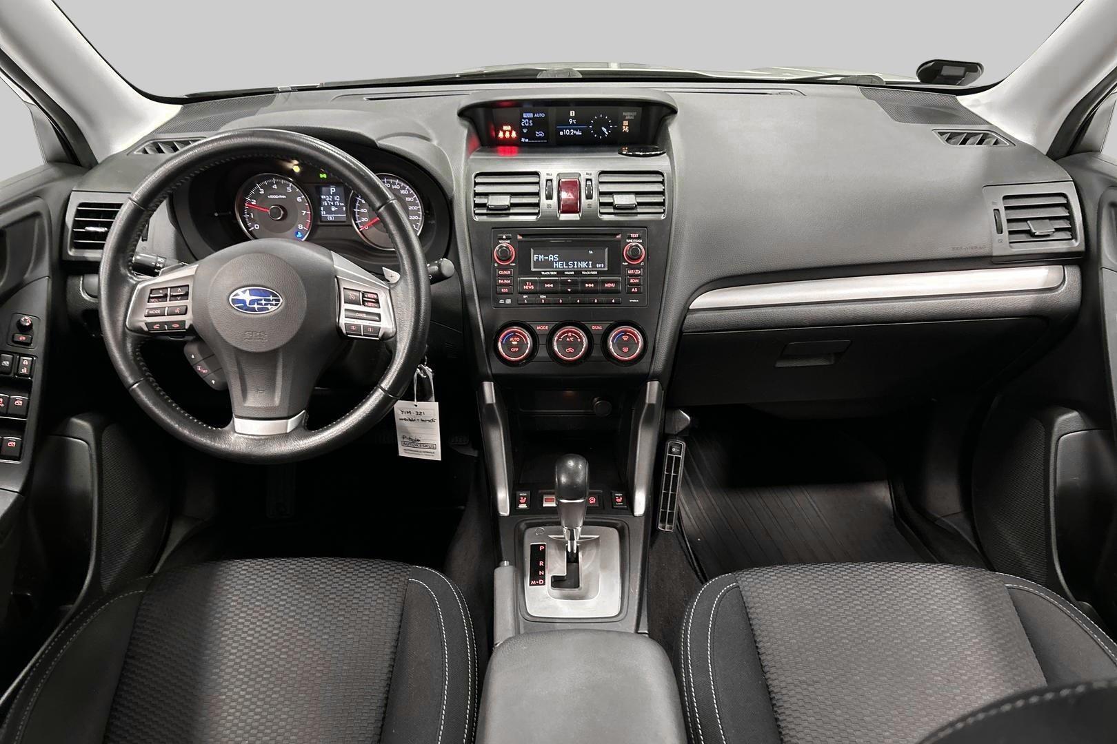 SUBARU Forester 2013