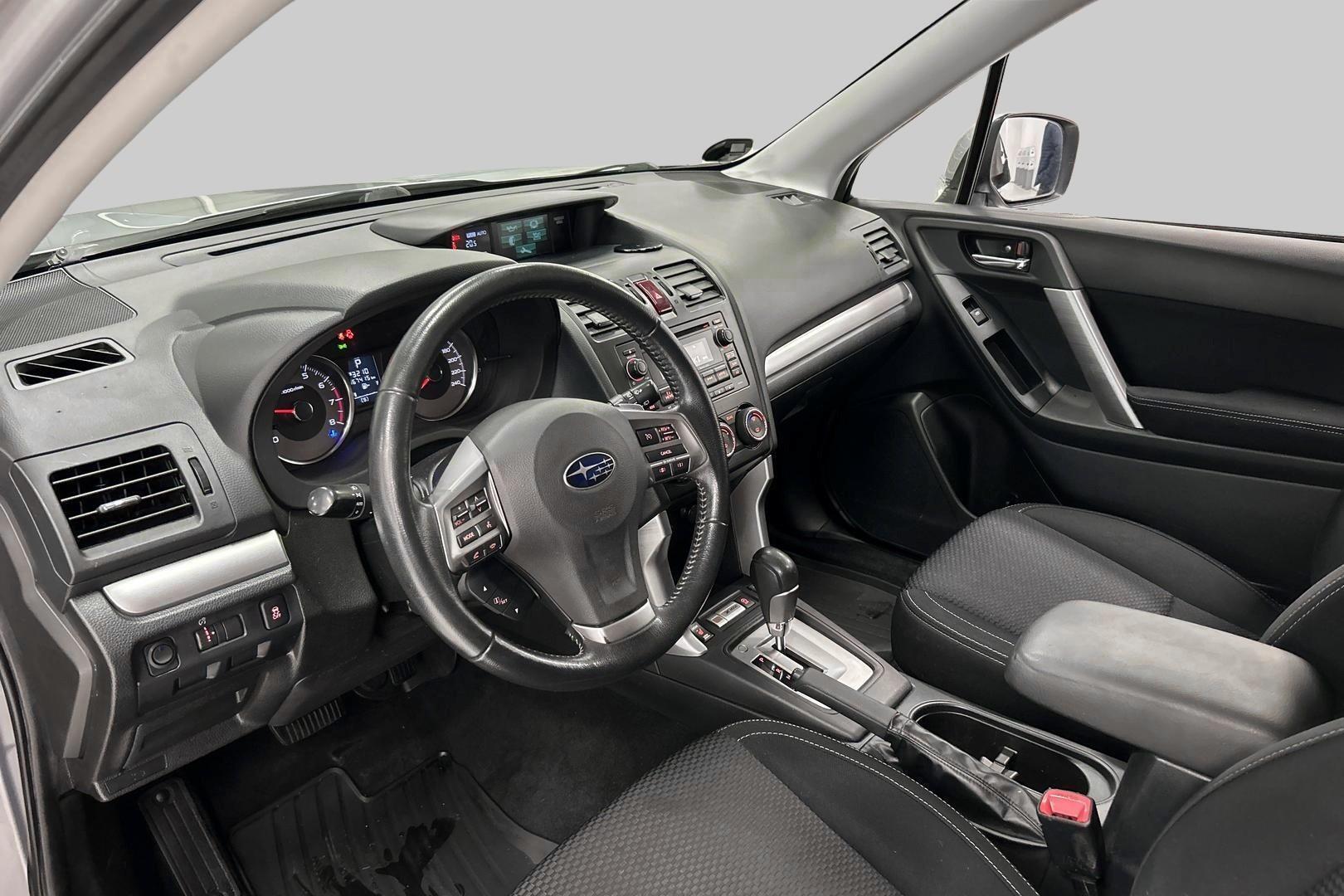 SUBARU Forester 2013