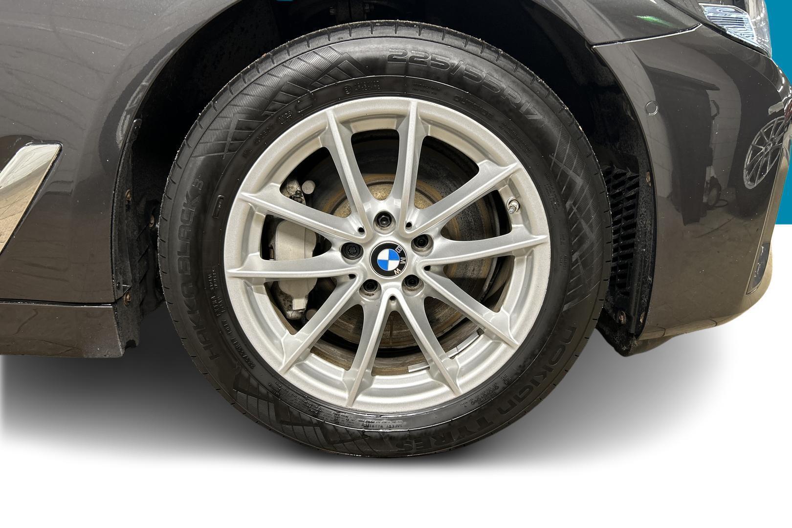 BMW 5-sarja 2021