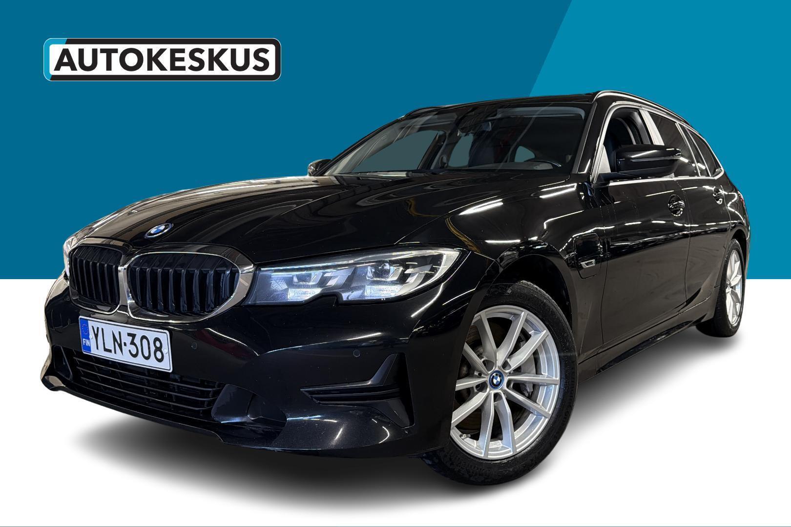 BMW 3-sarja 2022