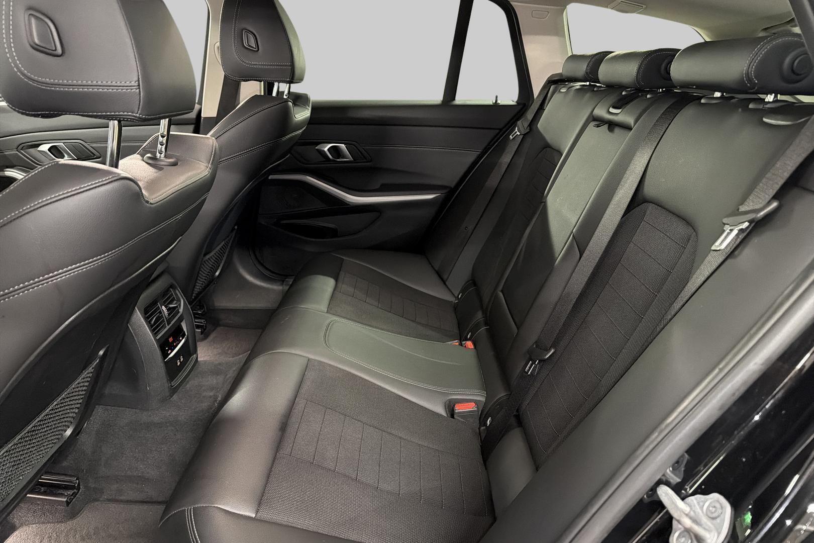 BMW 3-sarja 2022