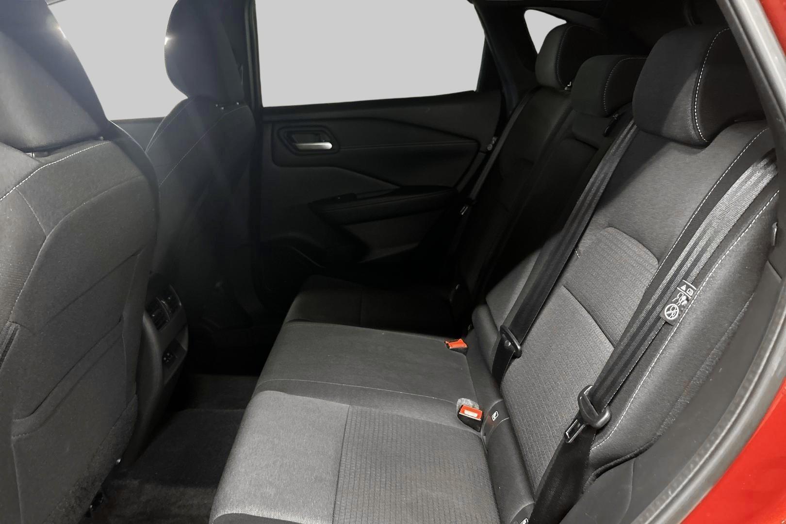 NISSAN Qashqai 2023