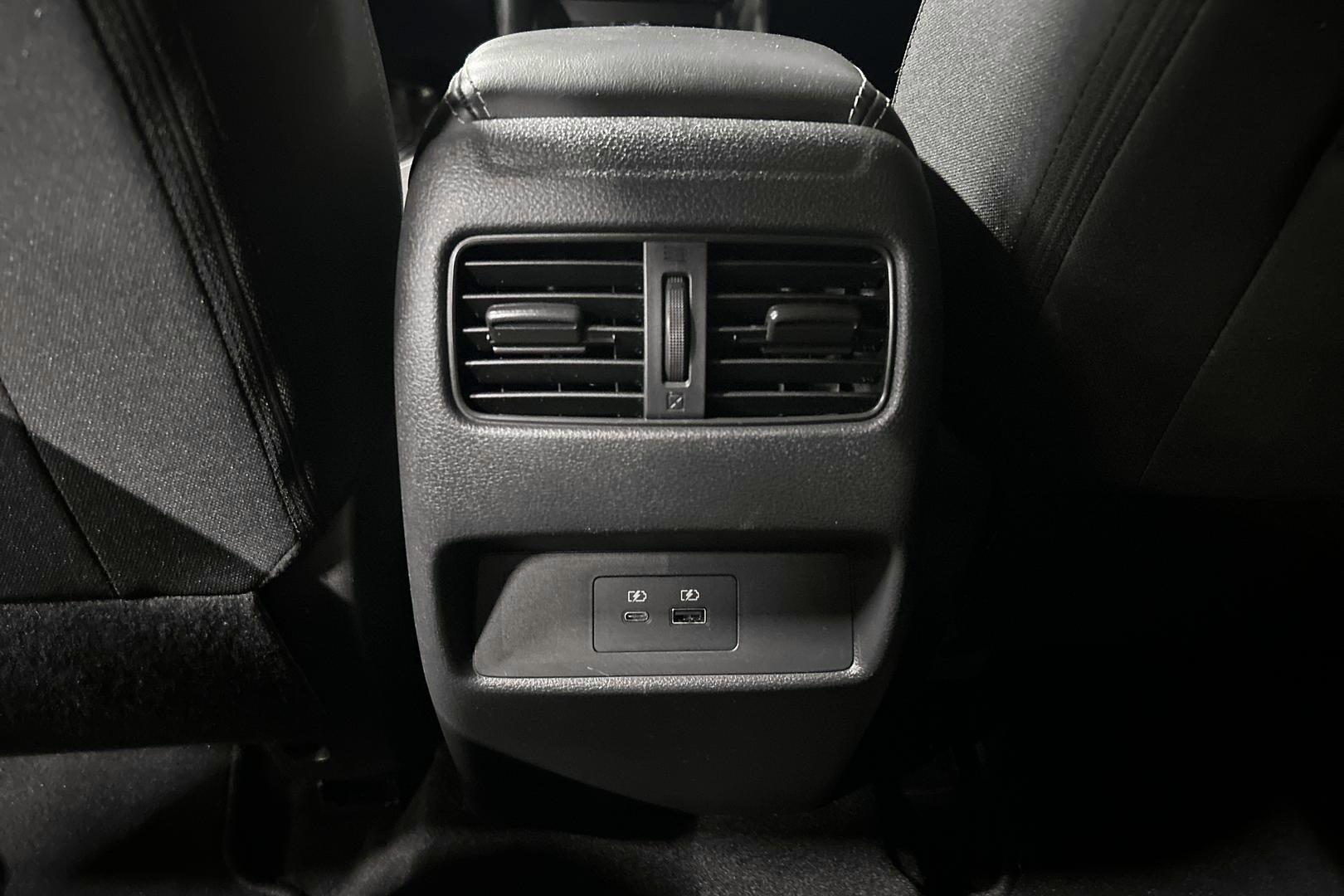 NISSAN Qashqai 2023