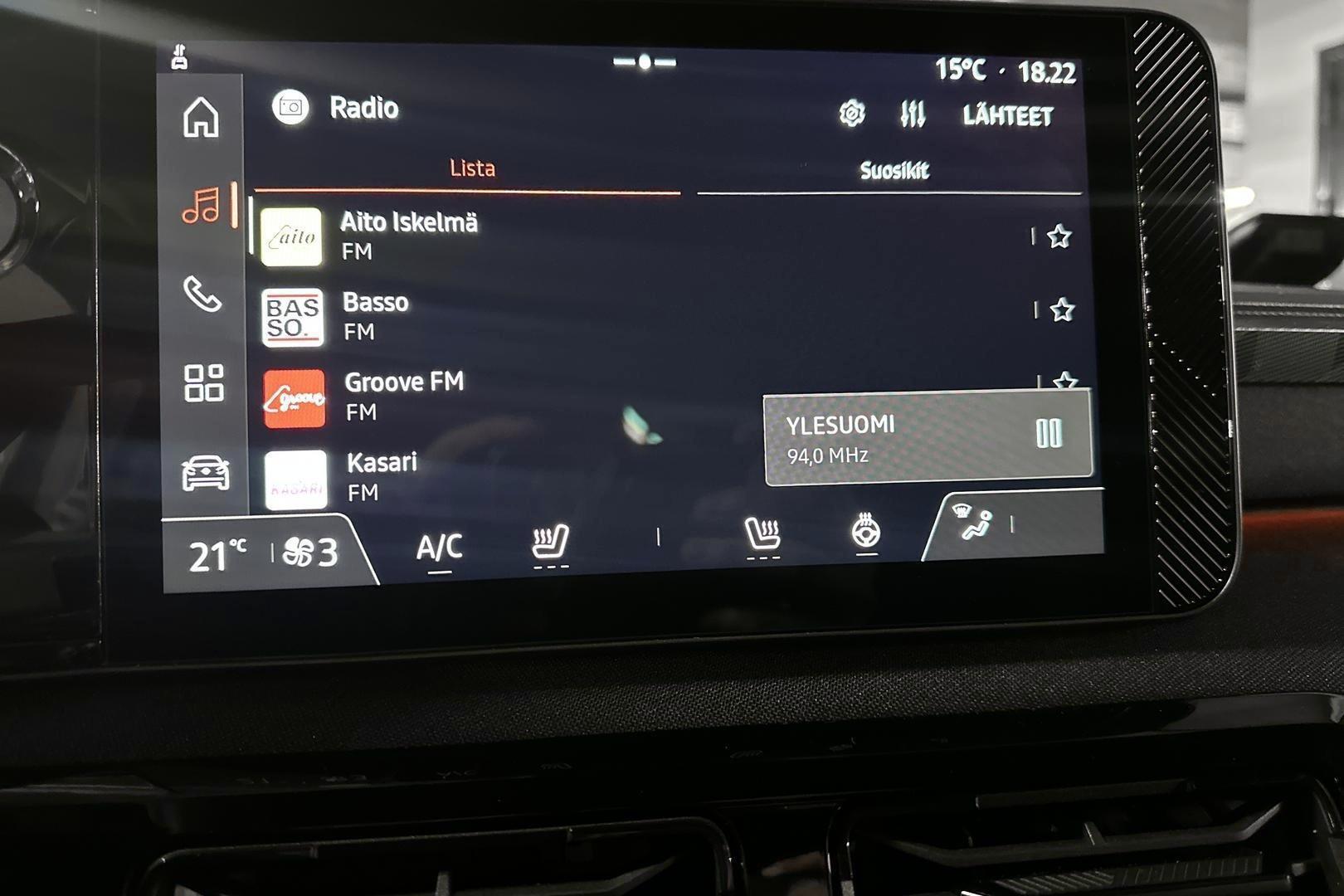 NISSAN Micra 16
