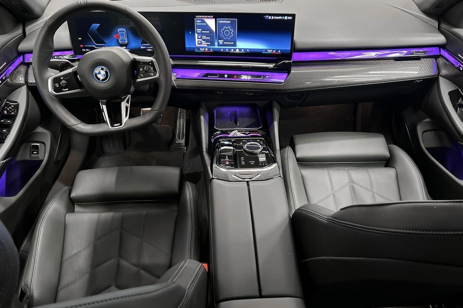 BMW i5 2025