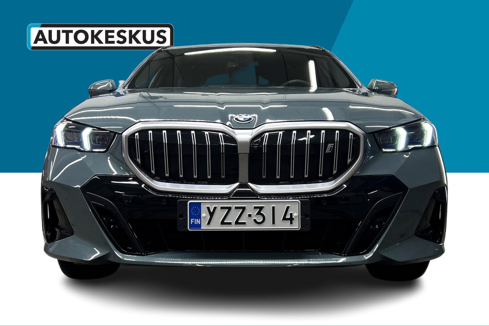 BMW i5 2025