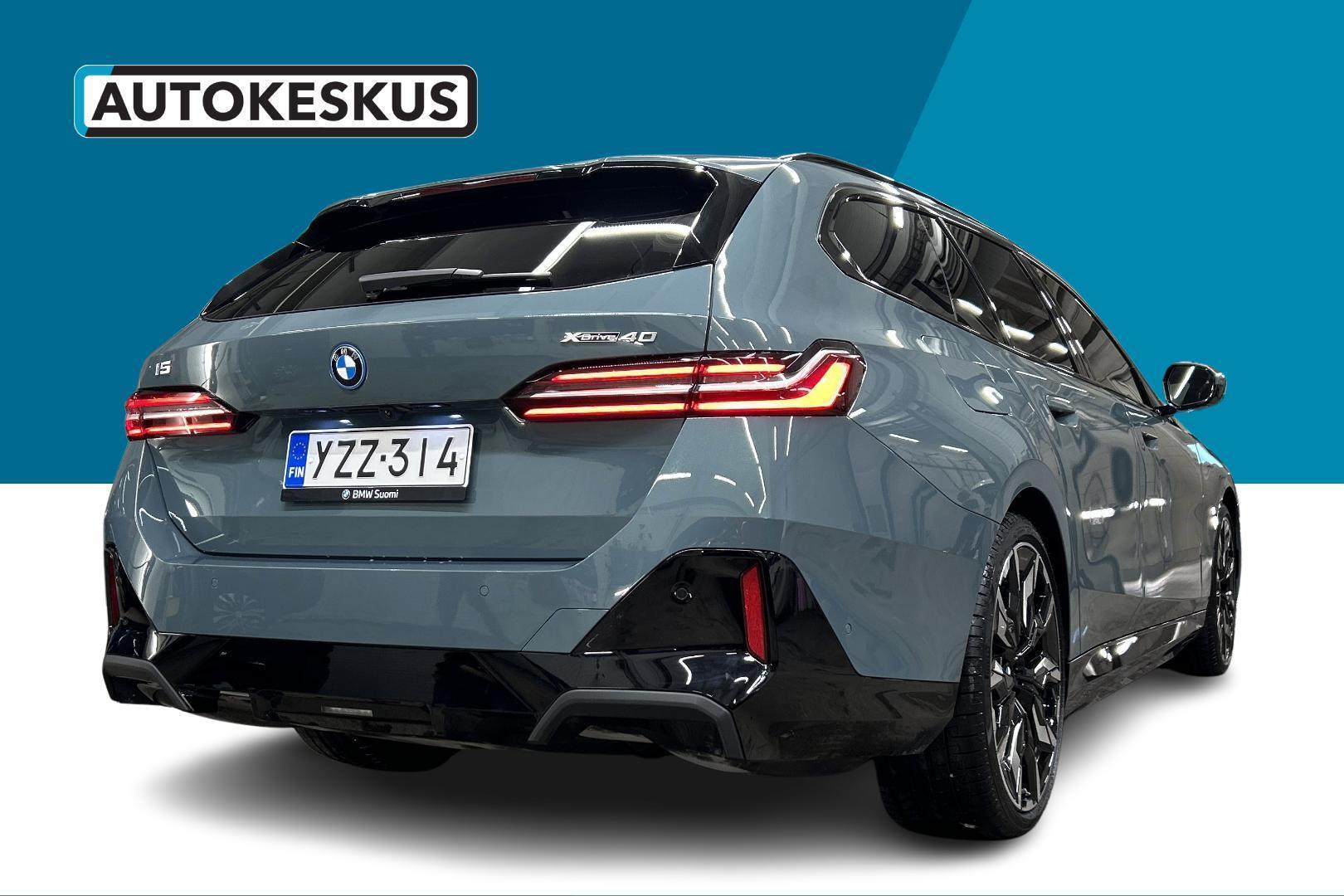 BMW i5 2025