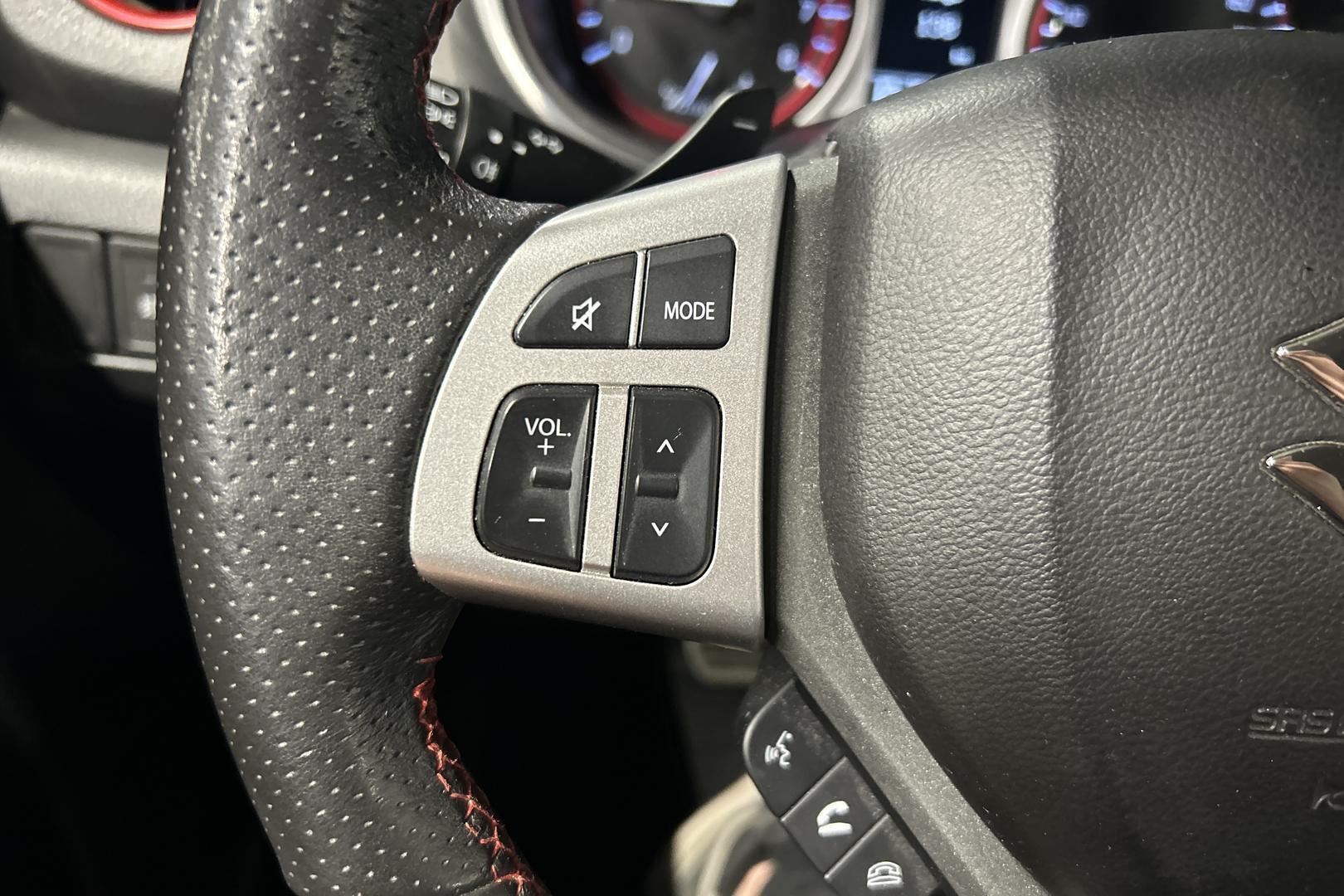 SUZUKI Vitara 2015
