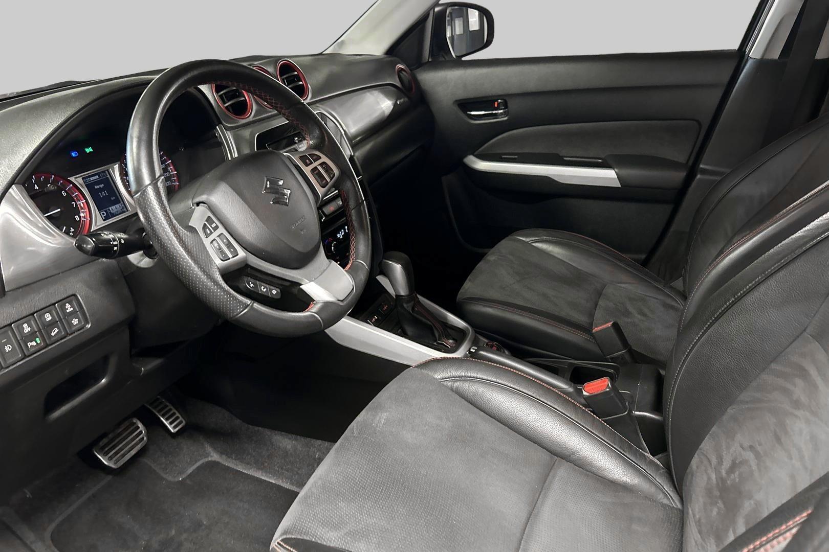 SUZUKI Vitara 2015