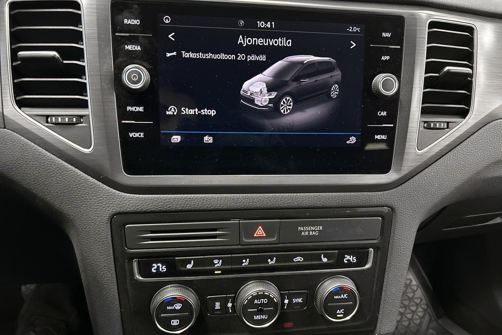 VOLKSWAGEN Golf Sportsvan 2018