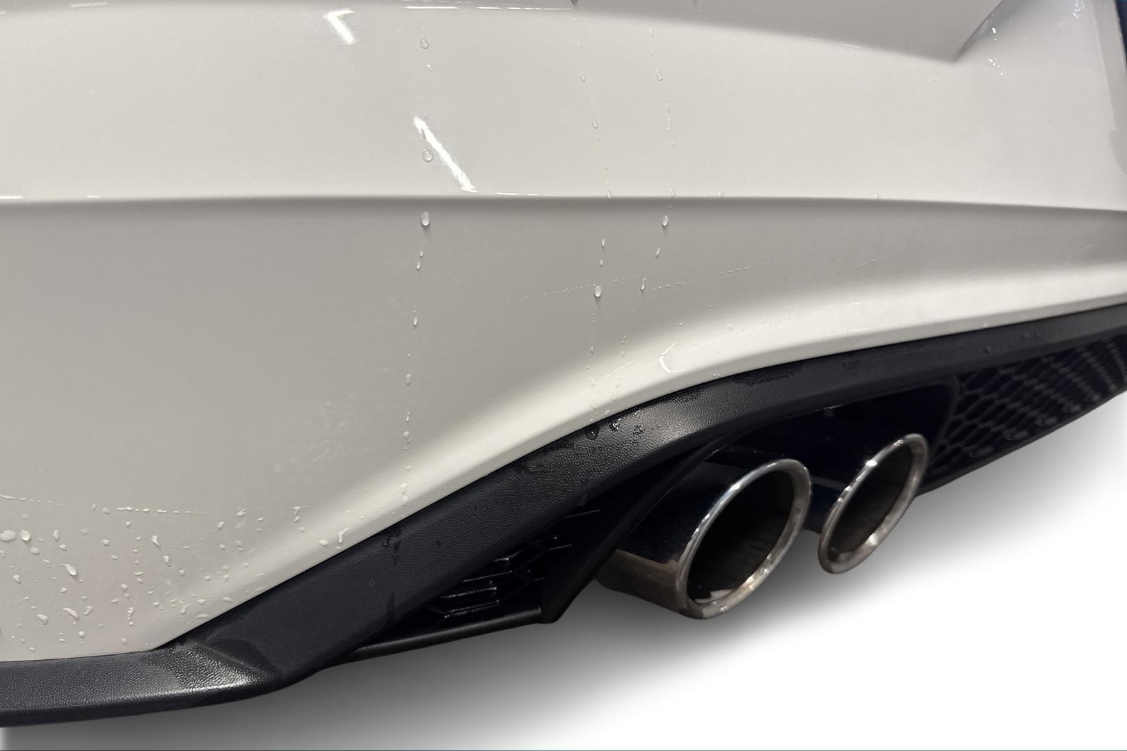 VOLKSWAGEN Polo 17