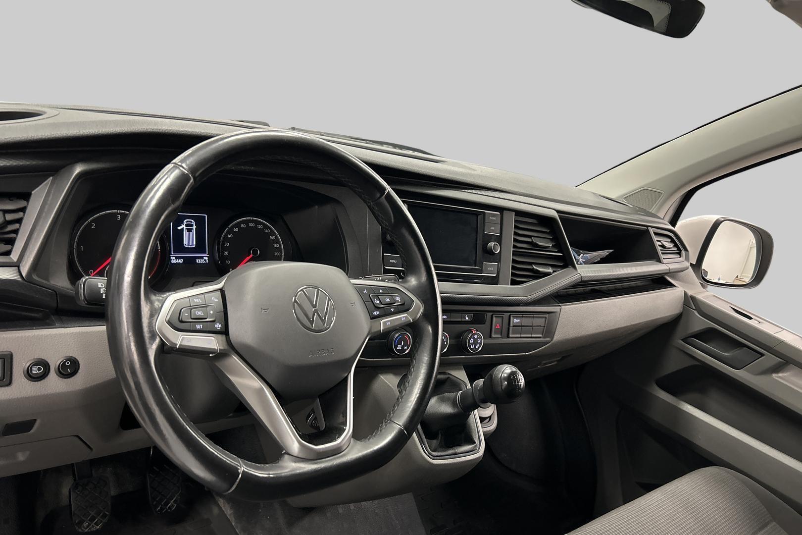 VOLKSWAGEN Transporter 2021