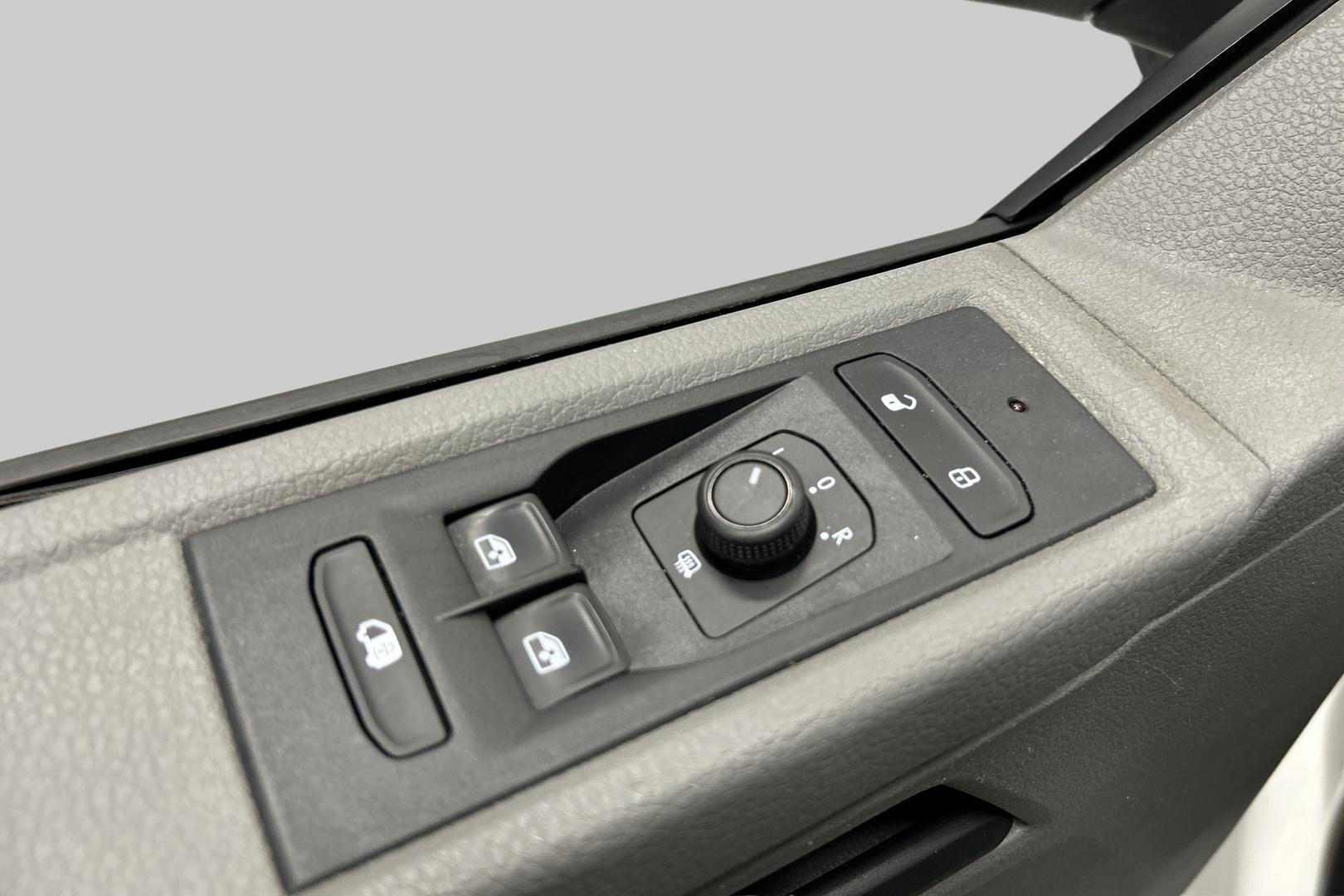 VOLKSWAGEN Transporter 2021