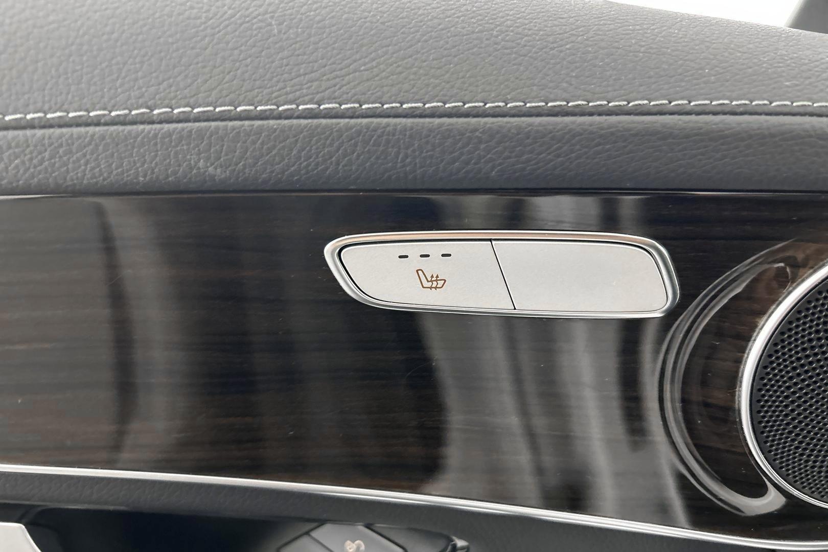 MERCEDES-BENZ GLC 2022