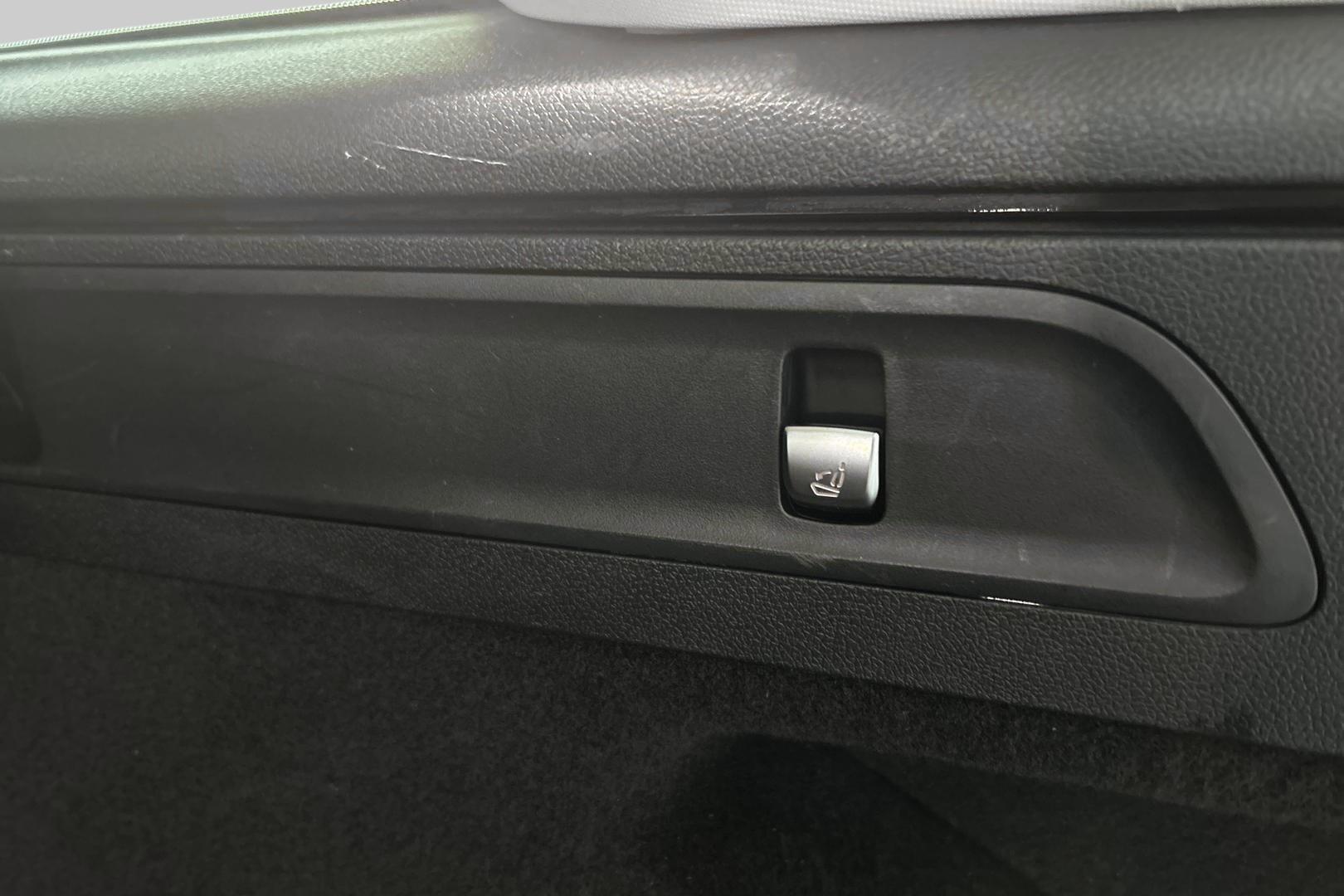 MERCEDES-BENZ GLC 2022