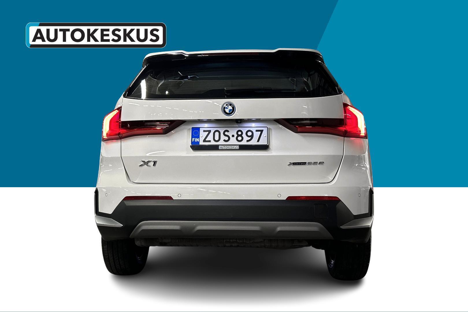 BMW X1 6