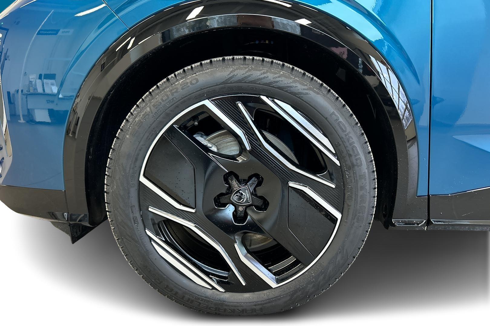 PEUGEOT E-3008 2026