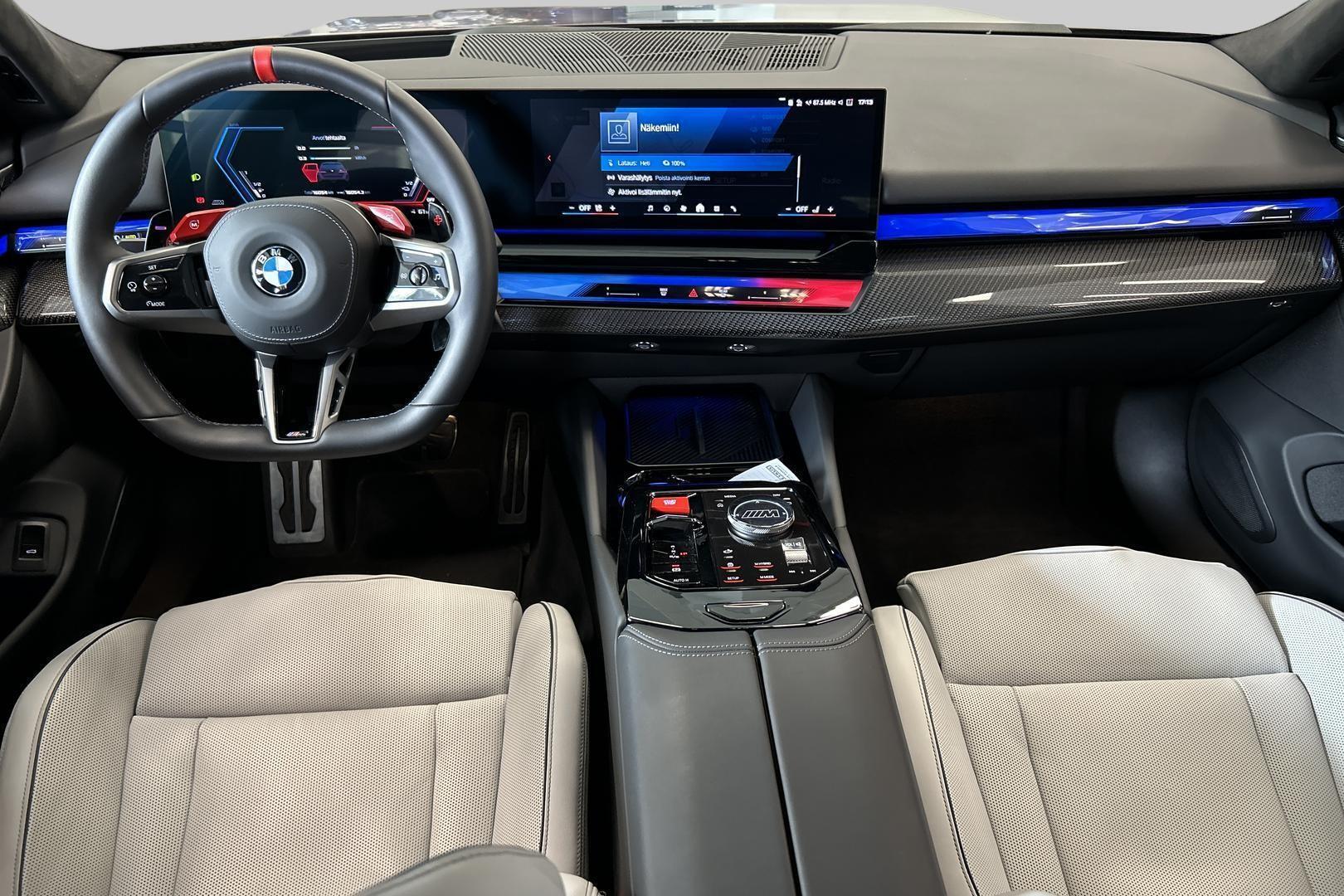 BMW M5 2025