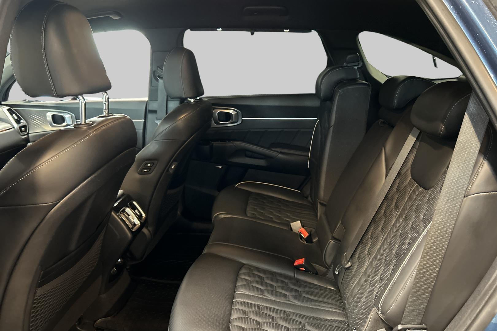 KIA Sorento 10