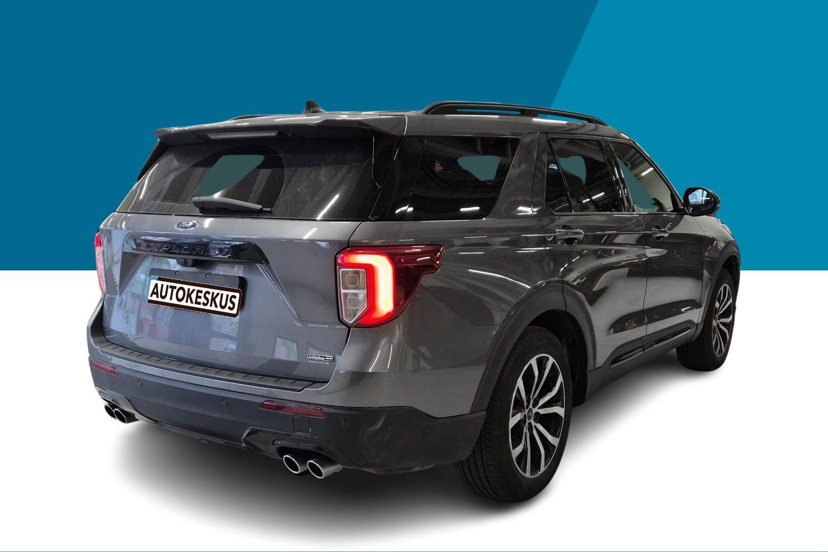 FORD EXPLORER 2021
