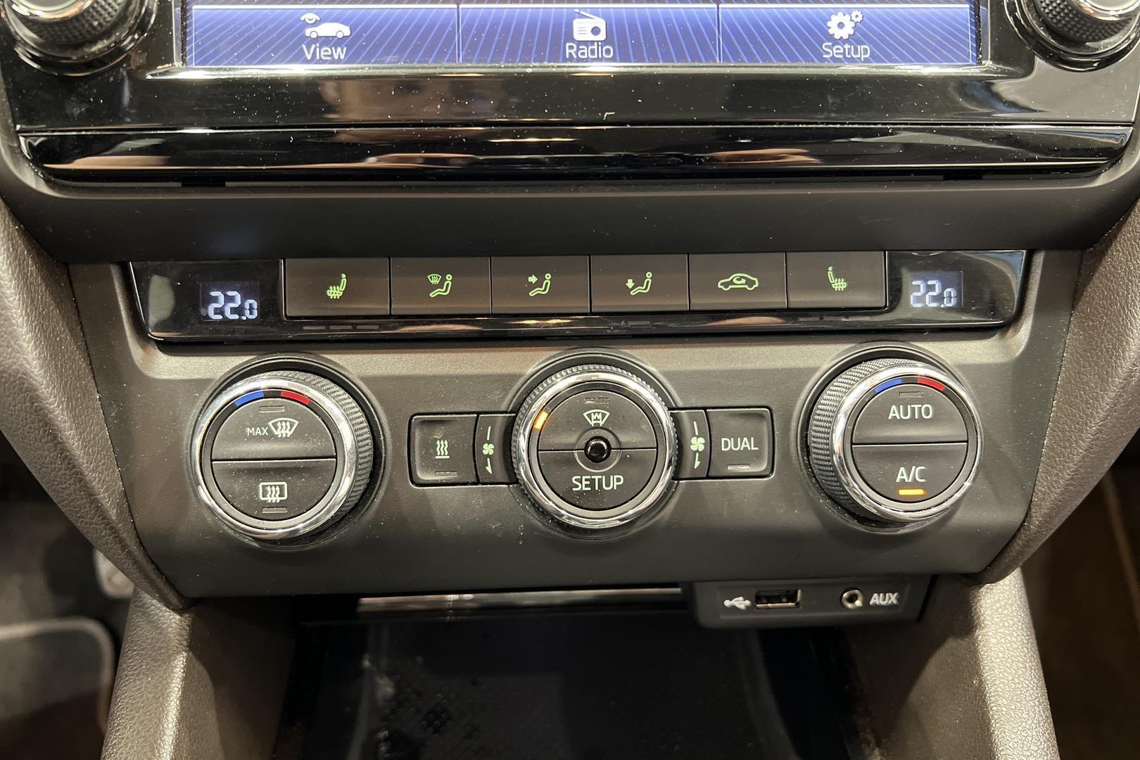 SKODA Octavia 2015