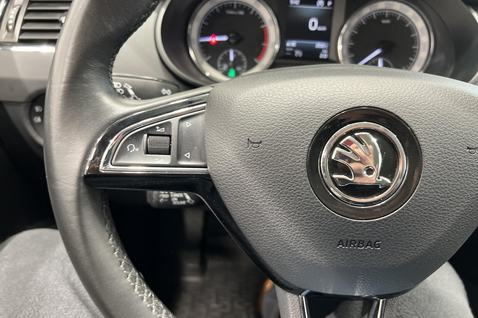 SKODA Octavia 2019