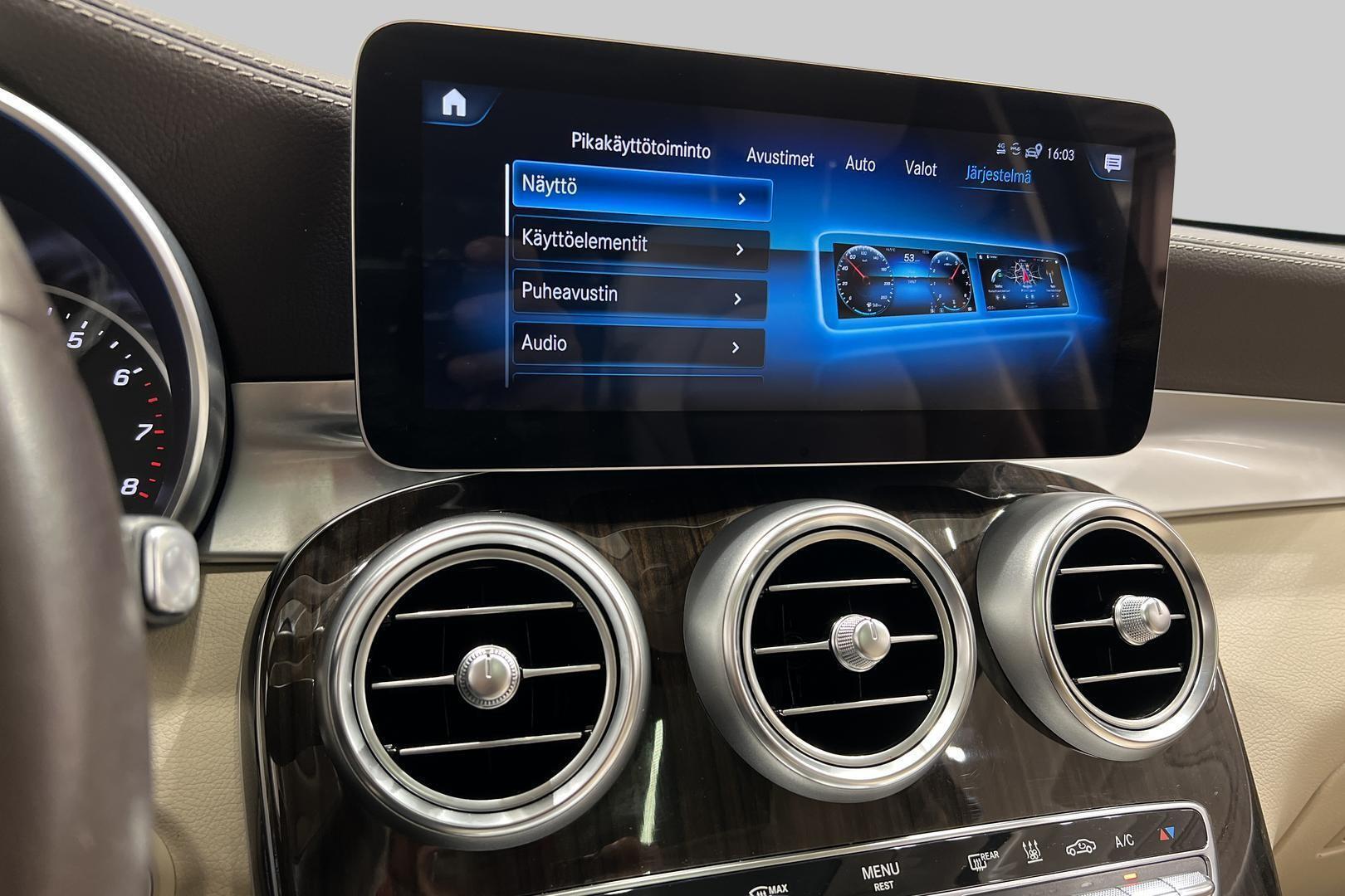 MERCEDES-BENZ GLC 2022