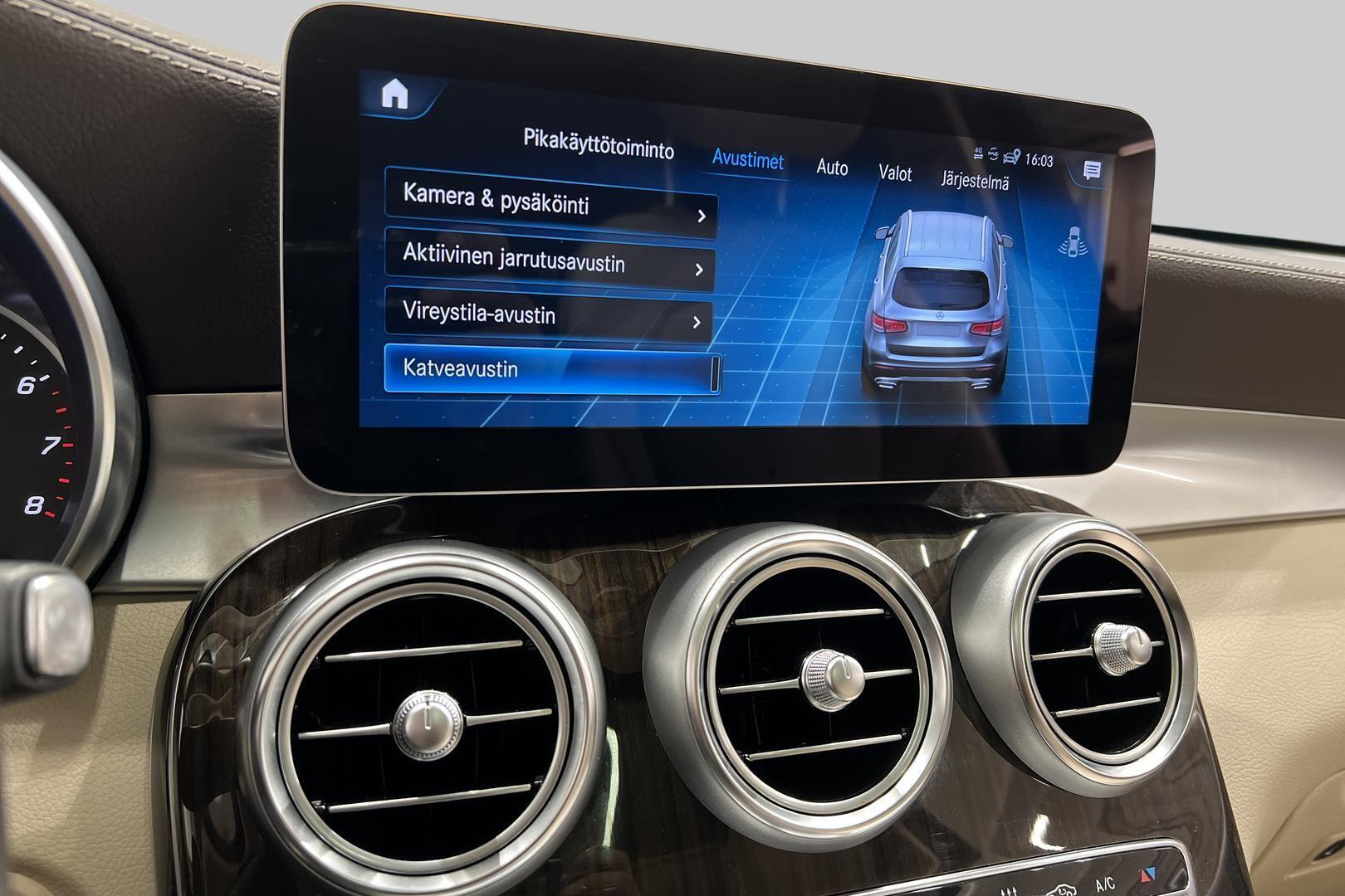 MERCEDES-BENZ GLC 2022