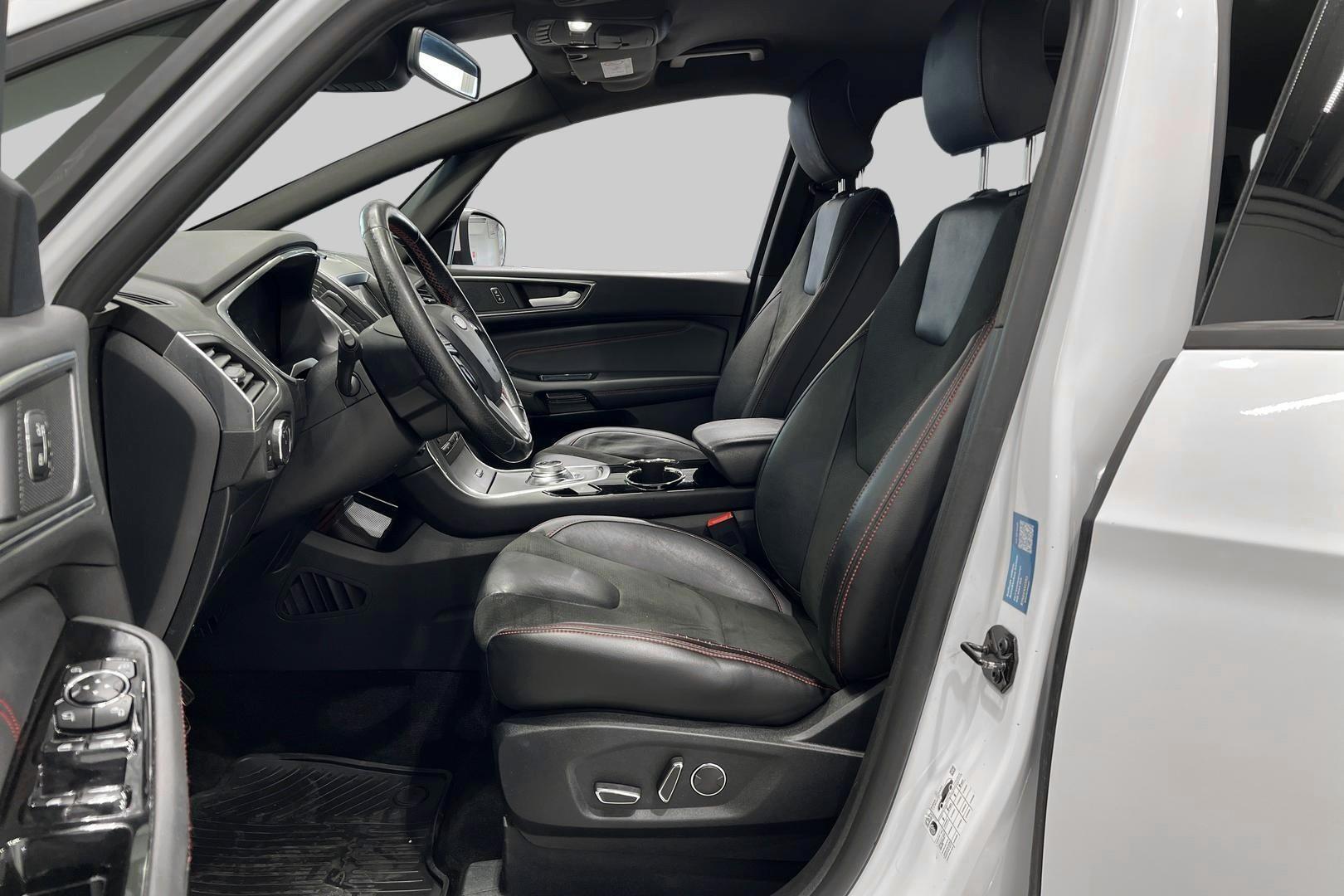 FORD S-Max 9