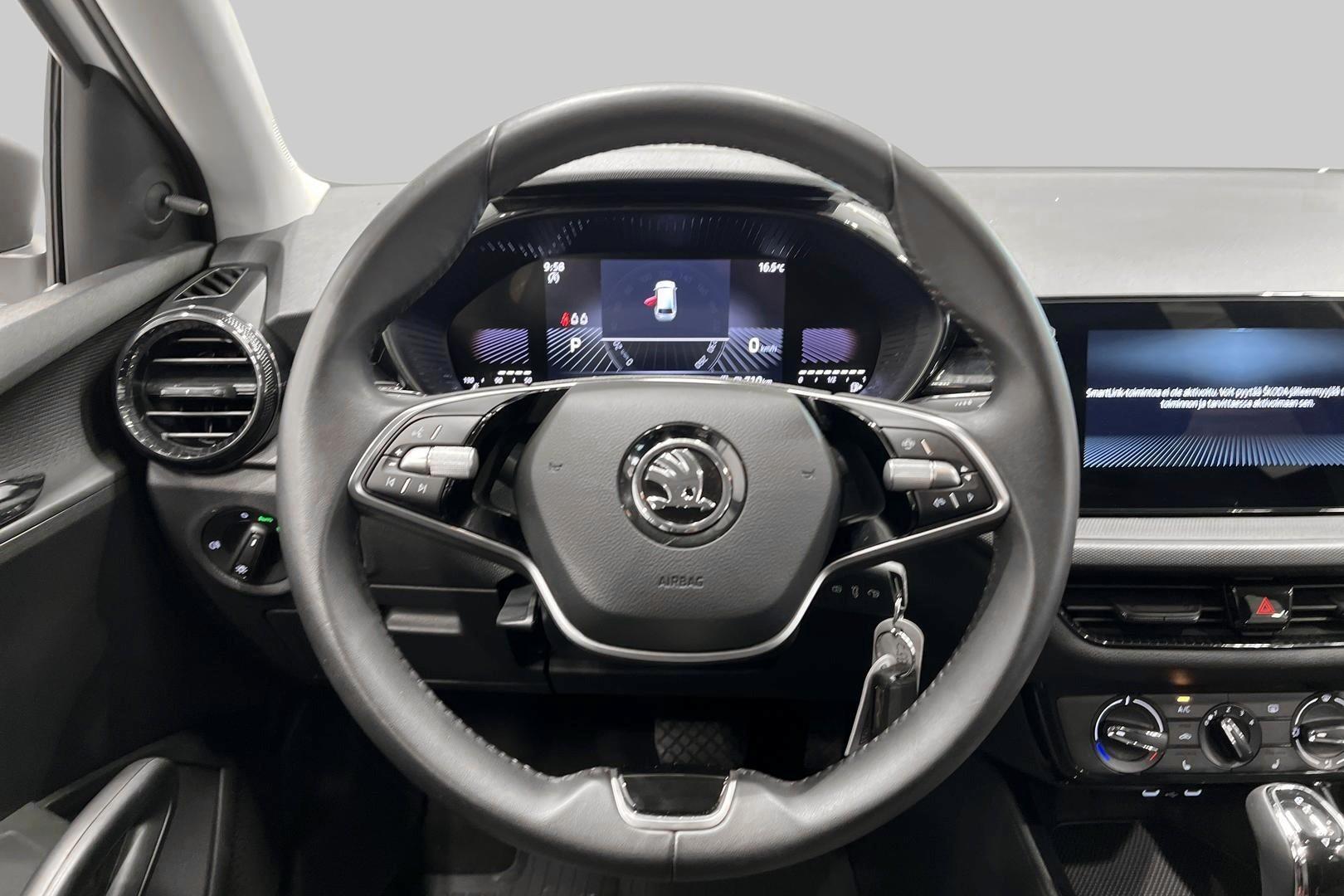 SKODA Fabia 29