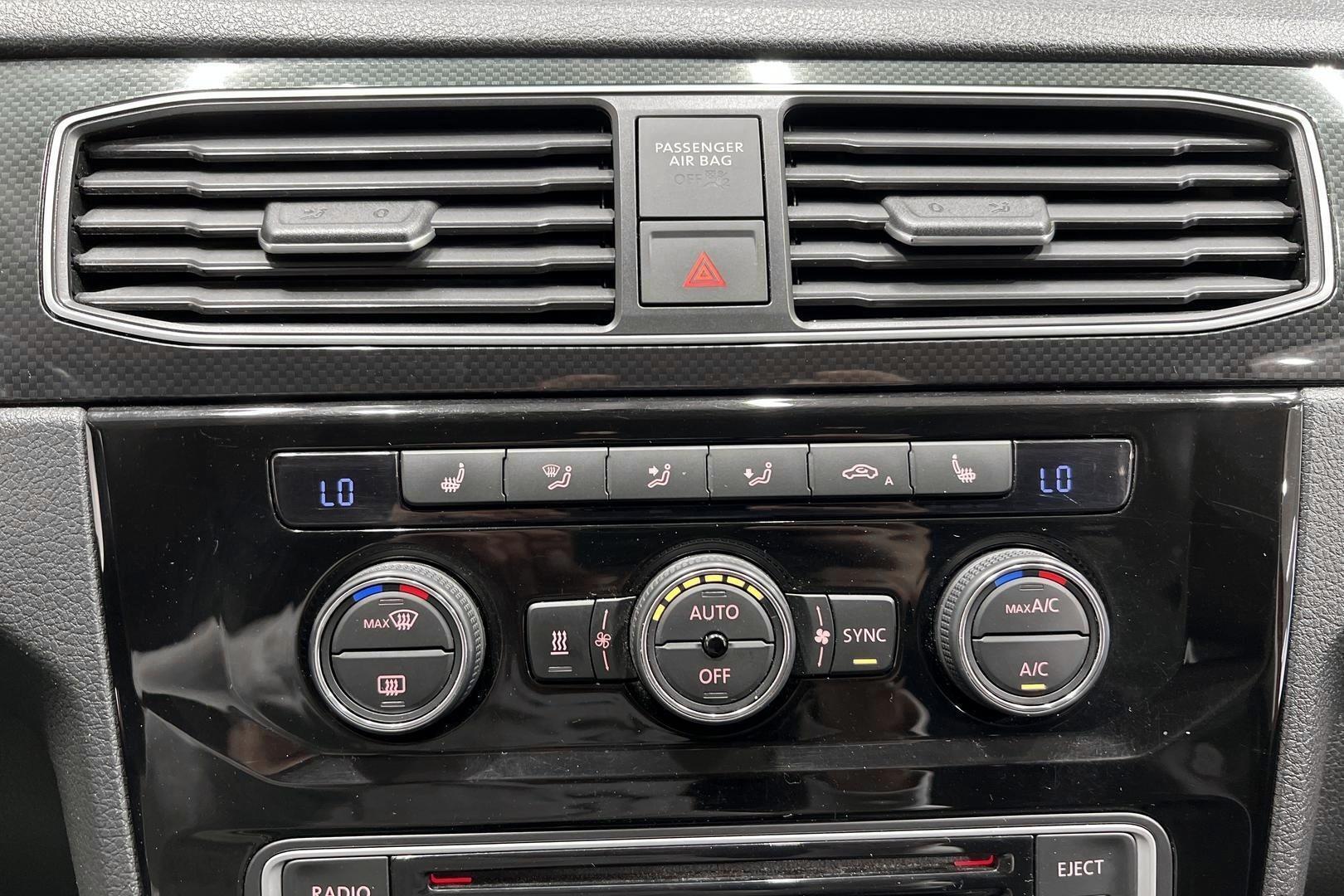 VOLKSWAGEN Caddy Maxi 17