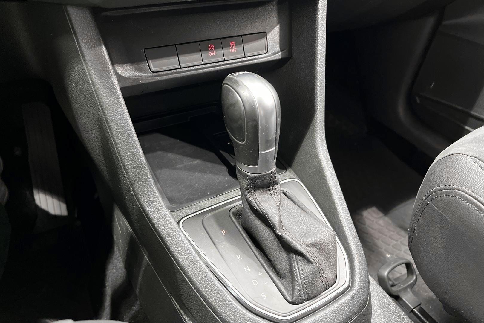 VOLKSWAGEN Caddy Maxi 18