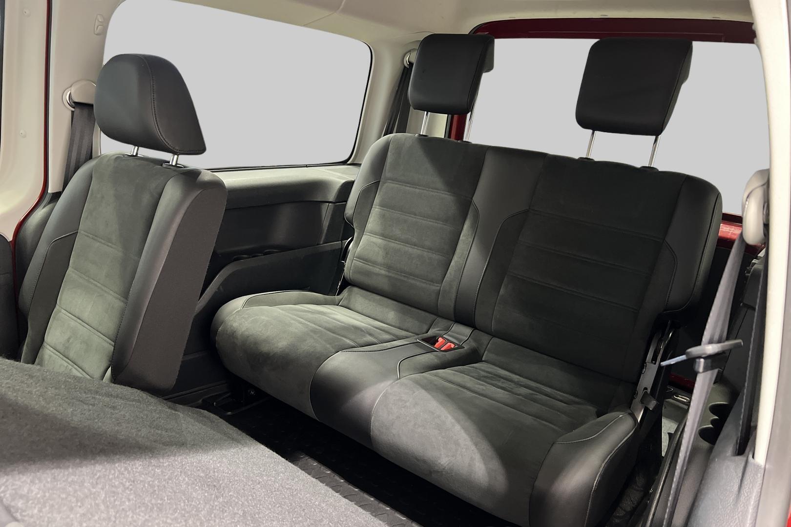 VOLKSWAGEN Caddy Maxi 29
