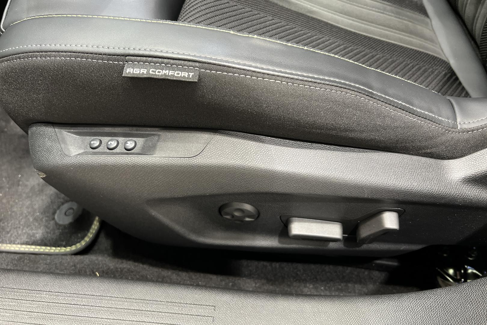 PEUGEOT 308 39