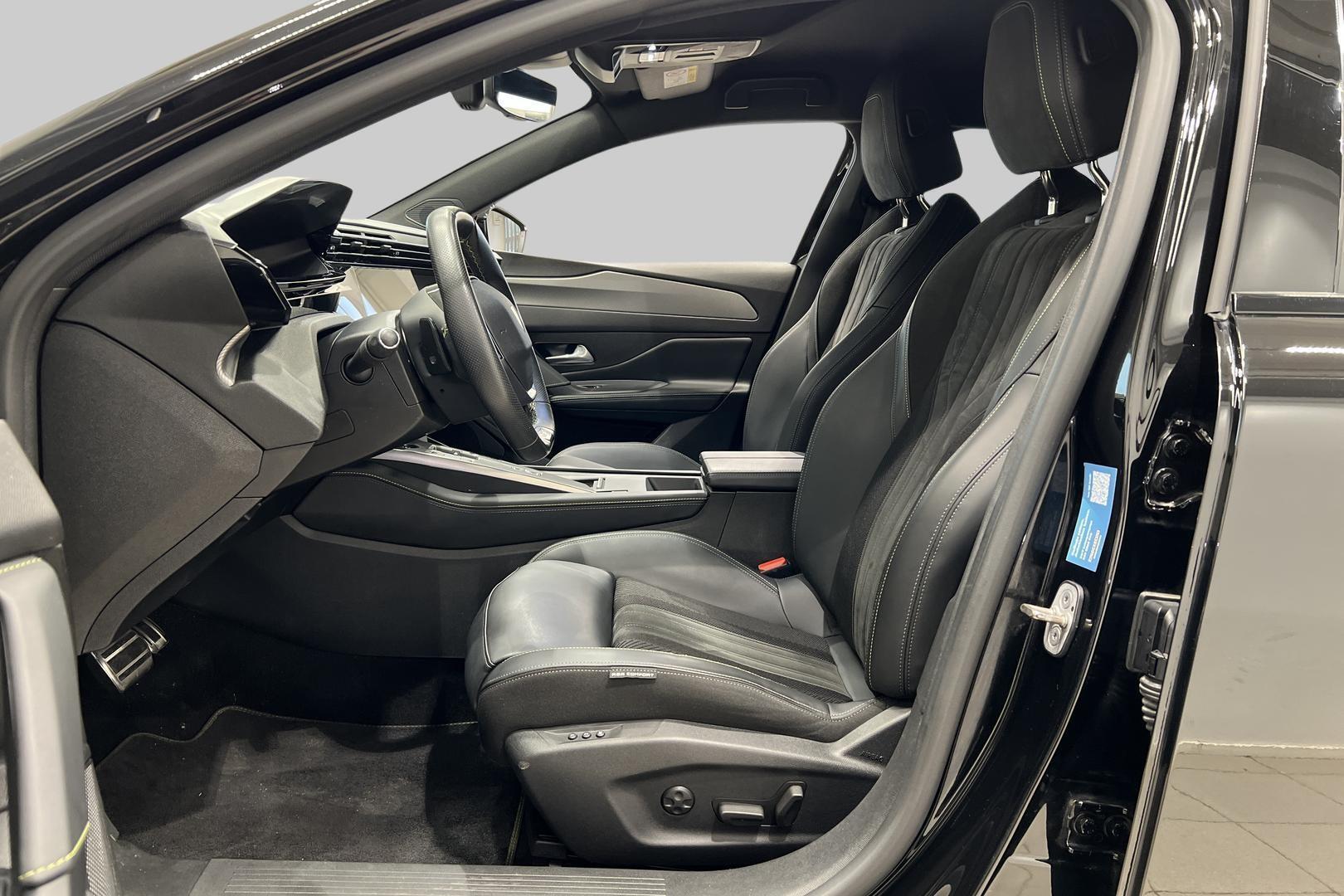 PEUGEOT 308 9