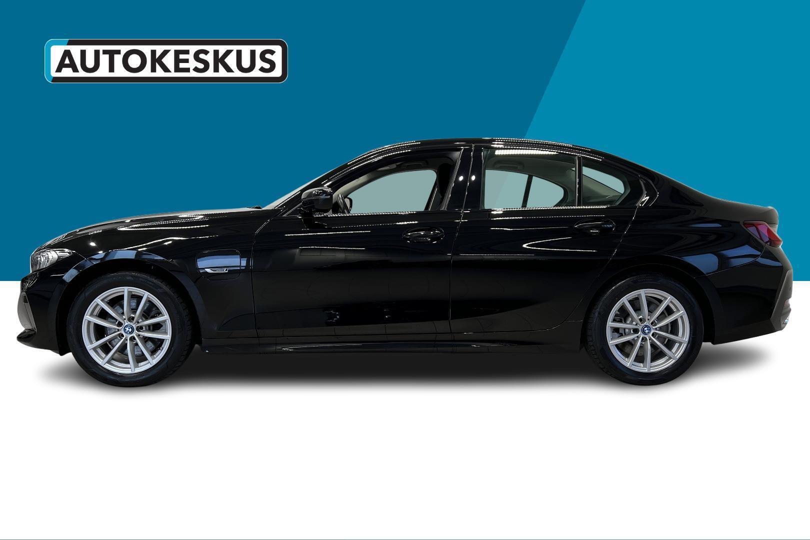BMW 3-SARJA 2023