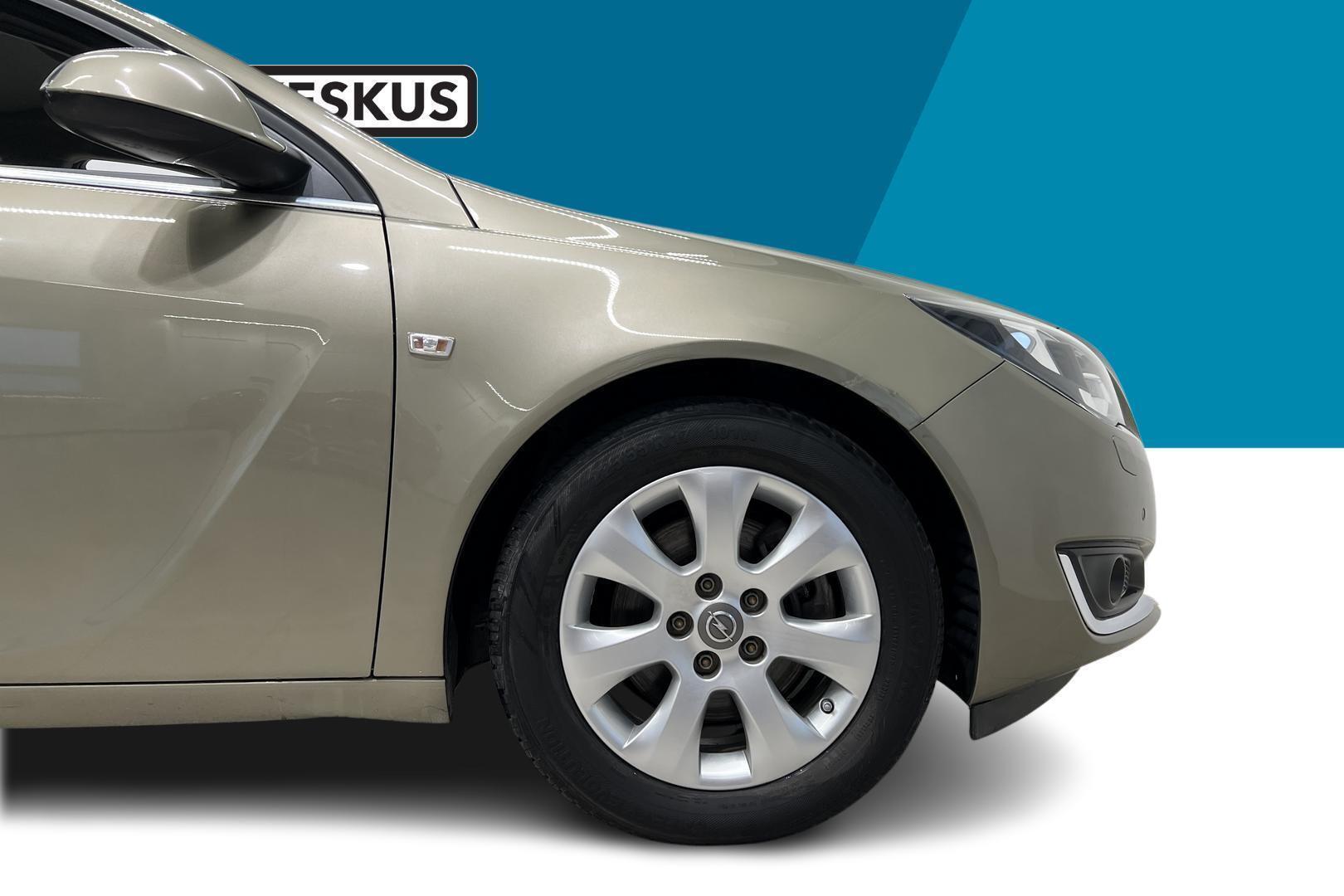 OPEL Insignia 2015