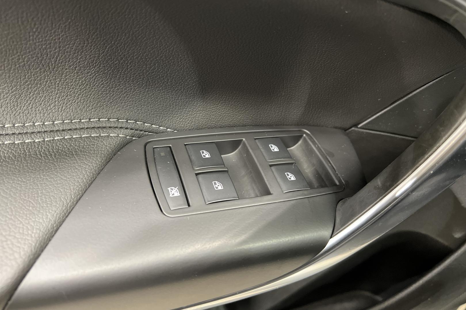OPEL Insignia 2015