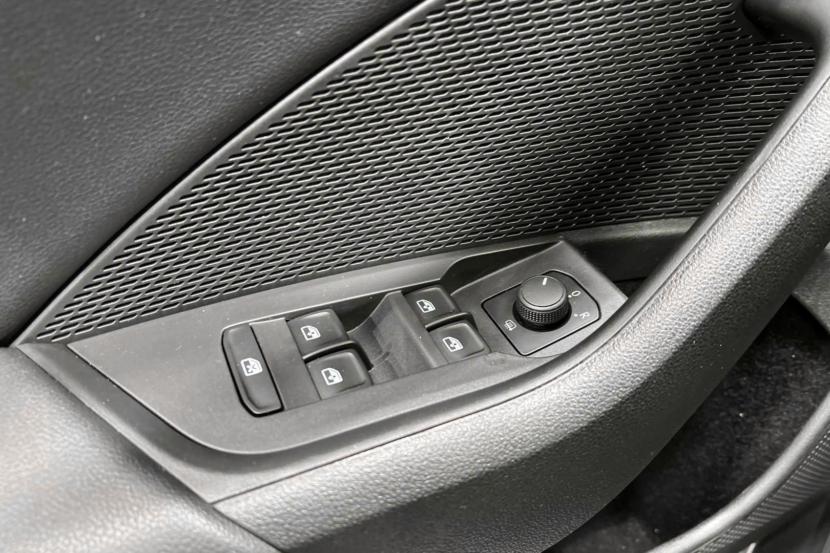 SKODA Octavia 30