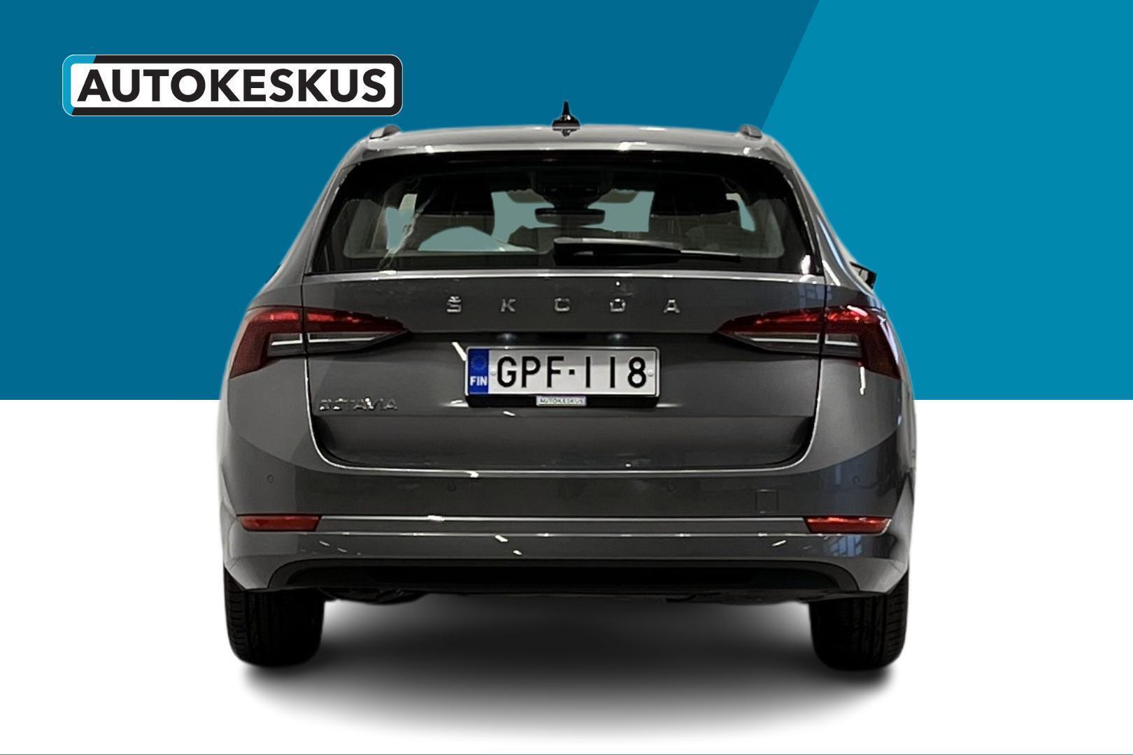SKODA Octavia 6