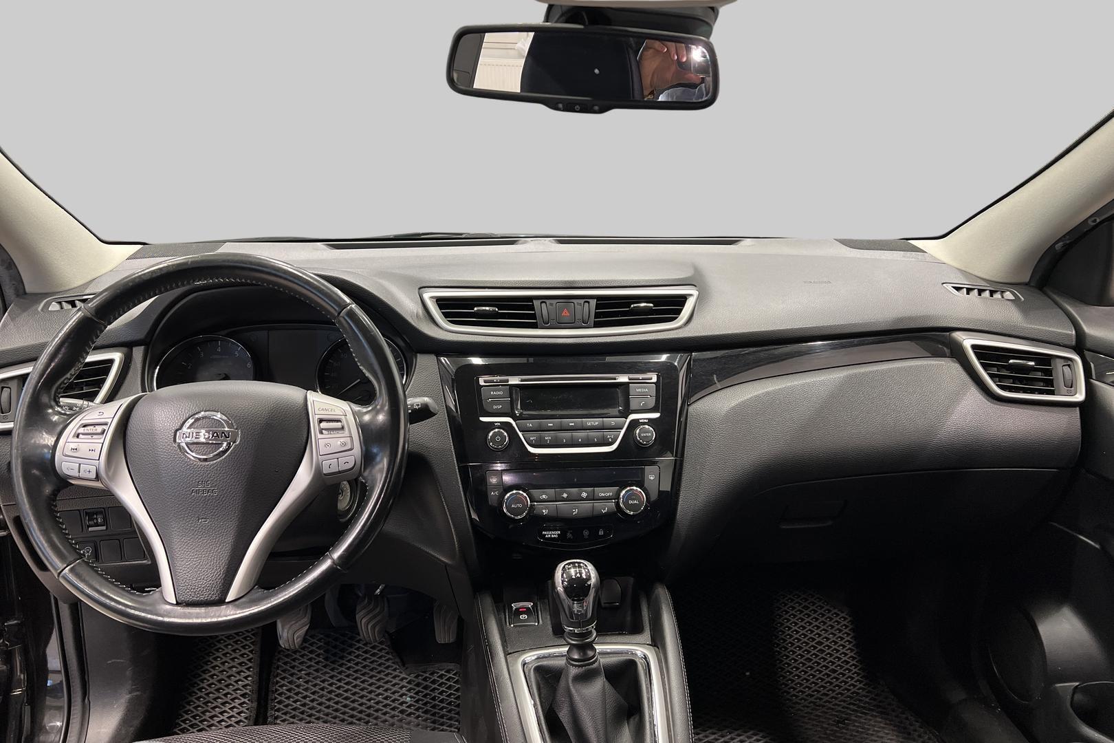 NISSAN Qashqai 2014