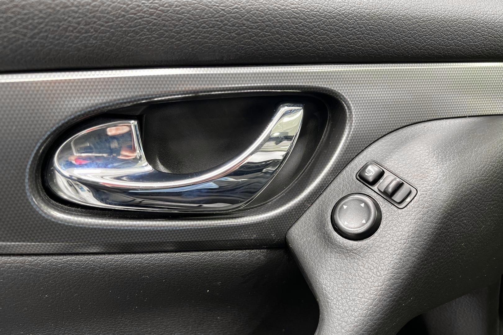 NISSAN Qashqai 23