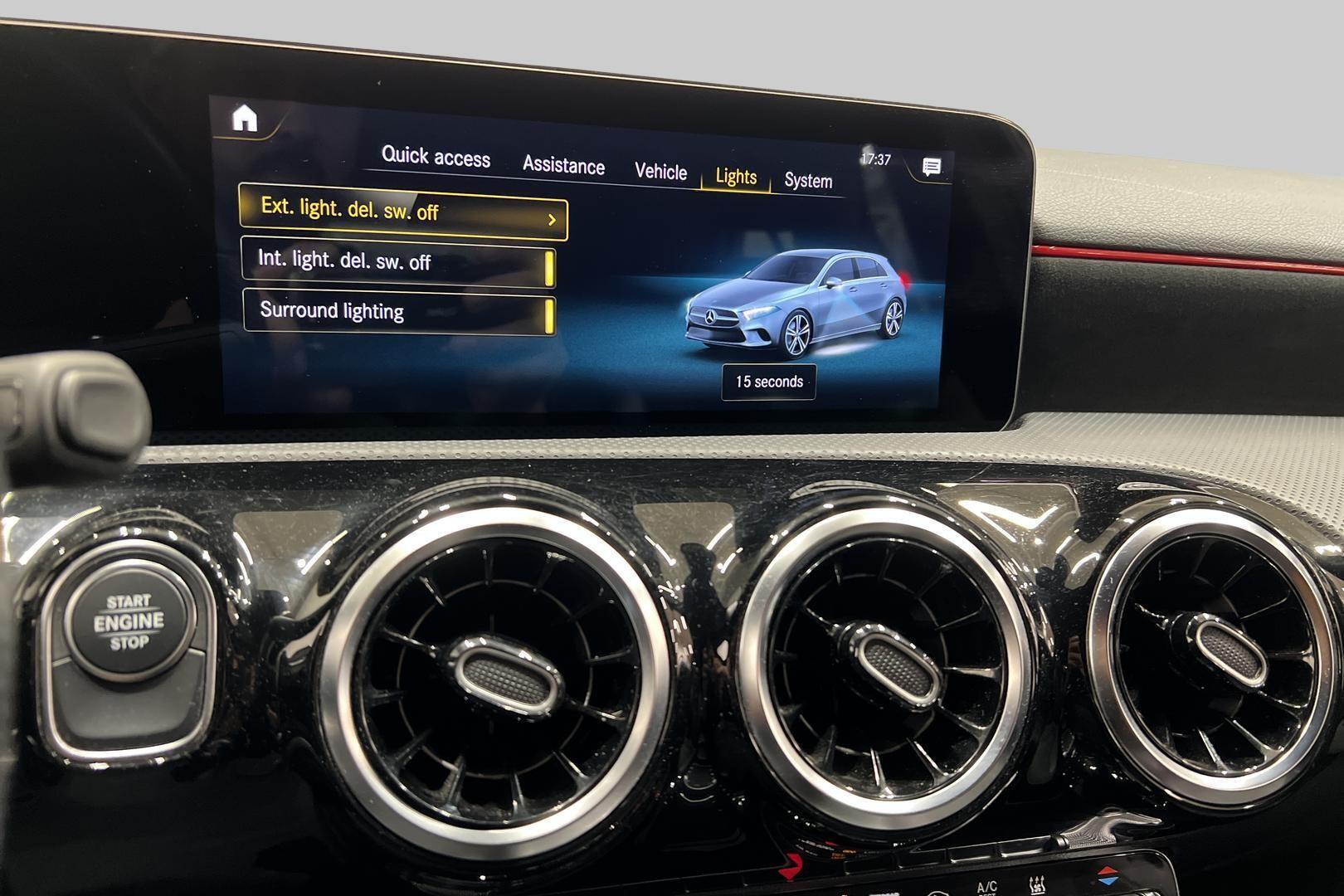 MERCEDES-BENZ A 2021