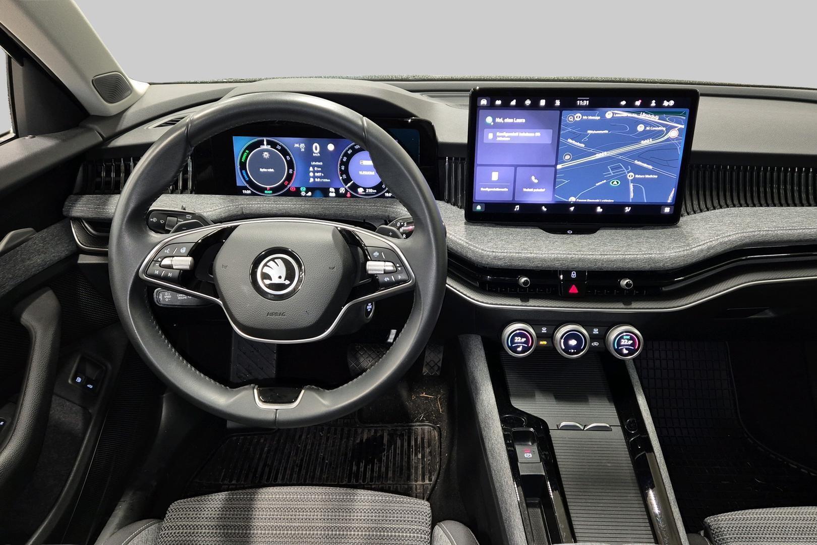 SKODA Superb 2024