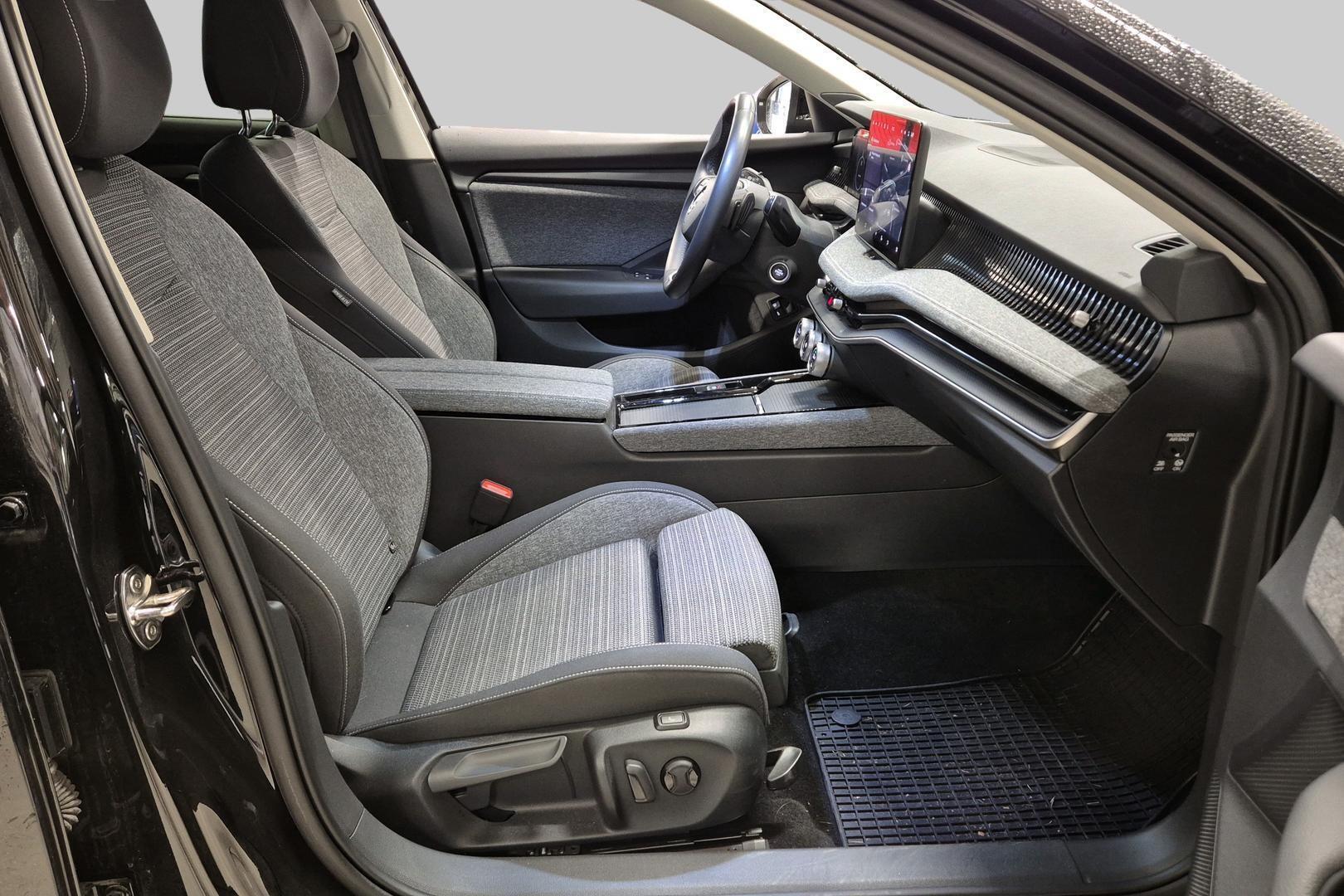 SKODA Superb 2024