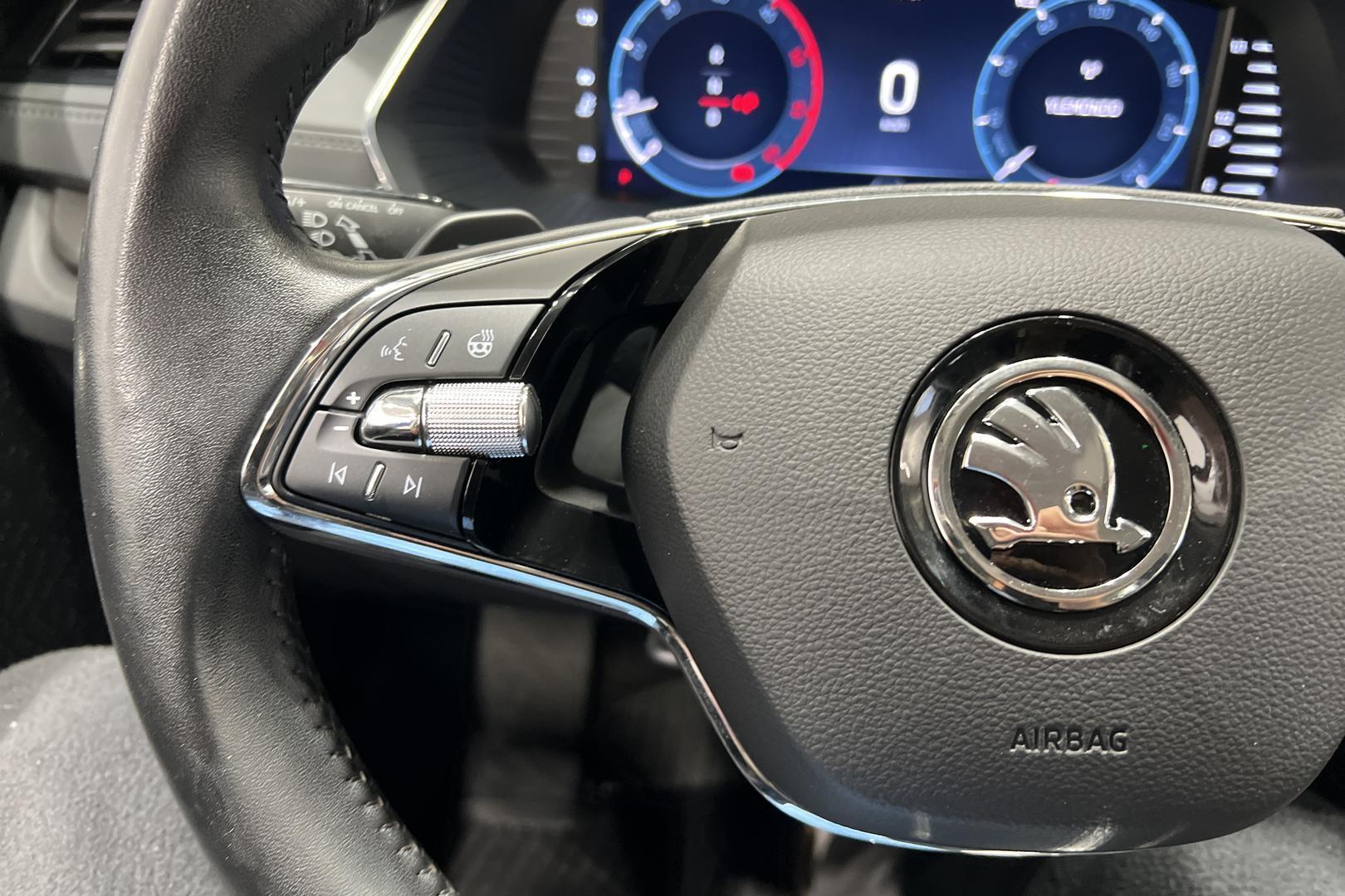 SKODA Octavia 30