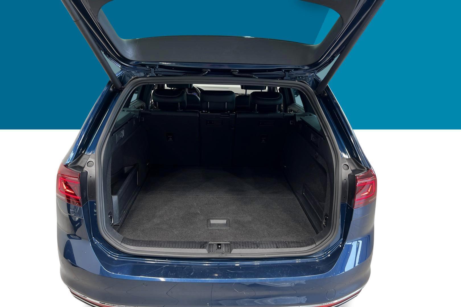 VOLKSWAGEN PASSAT 2020