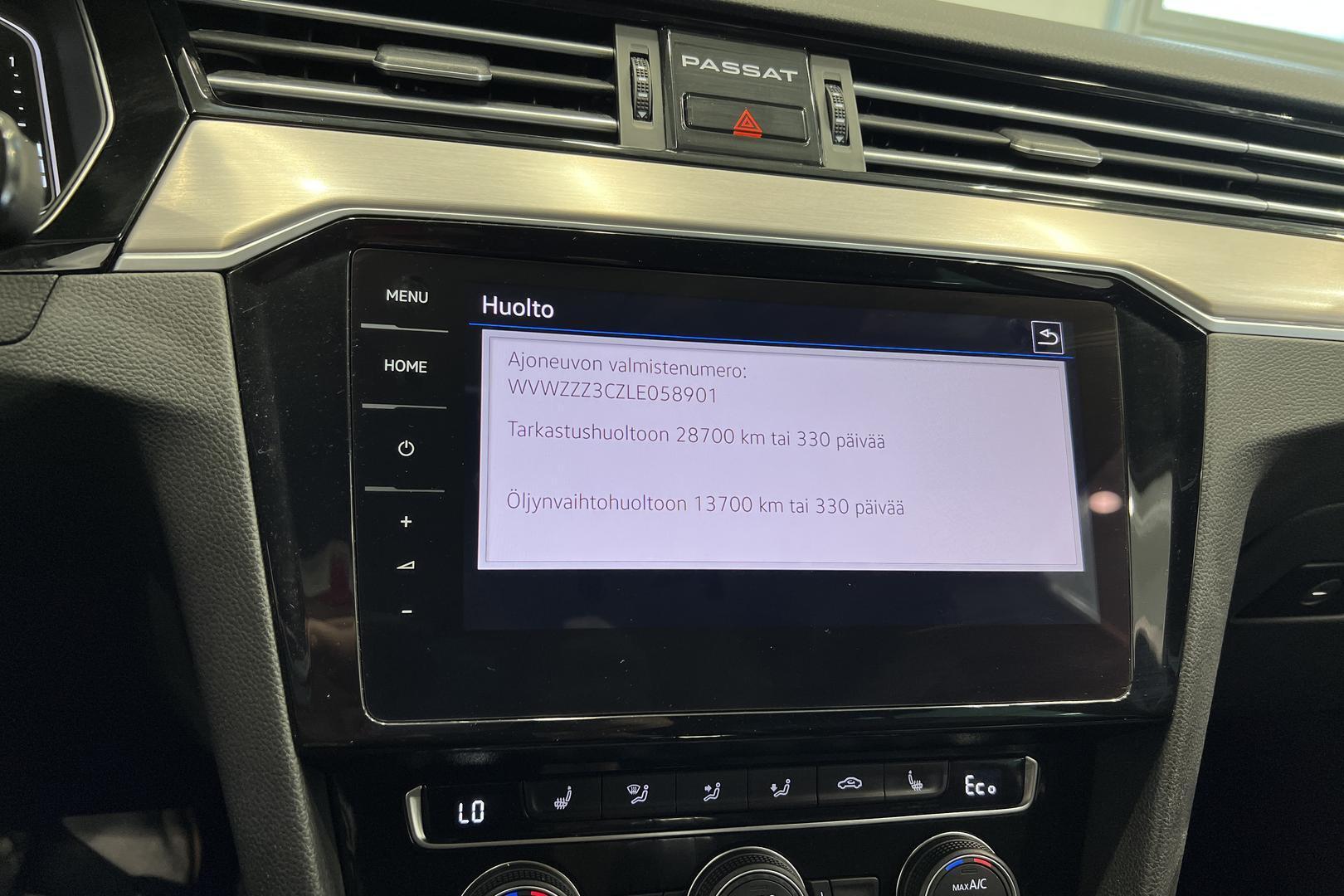 VOLKSWAGEN PASSAT 2020