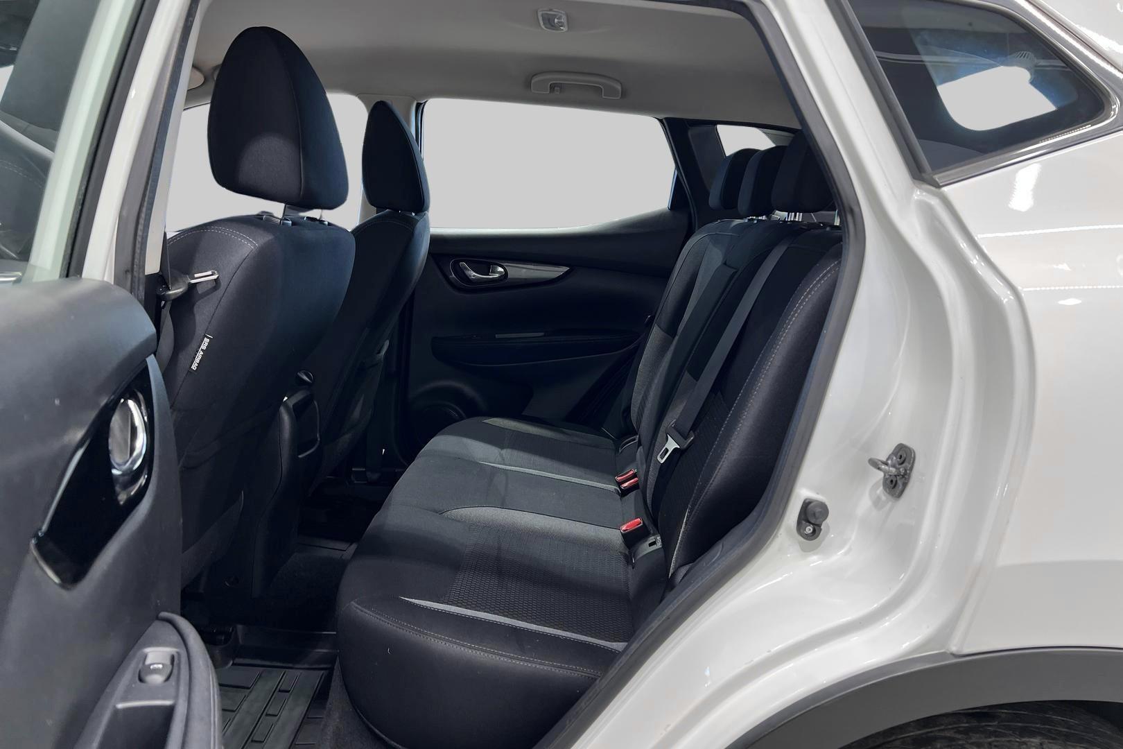 NISSAN Qashqai 2018